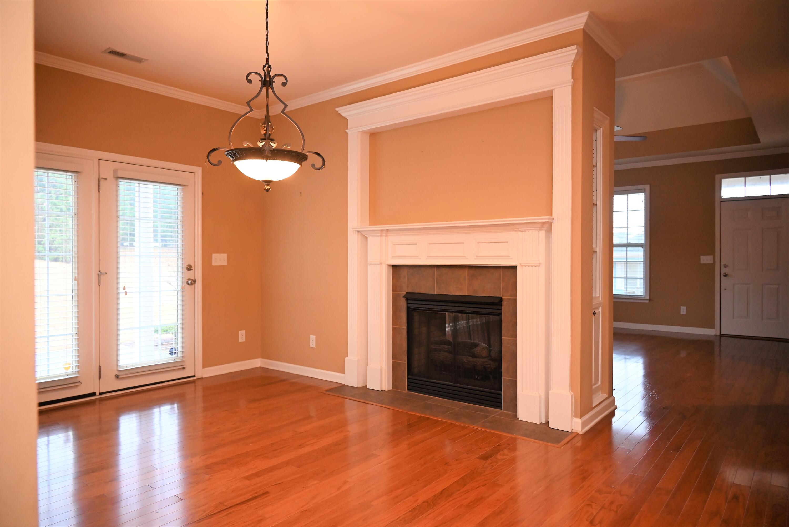 1056 Callaway Court