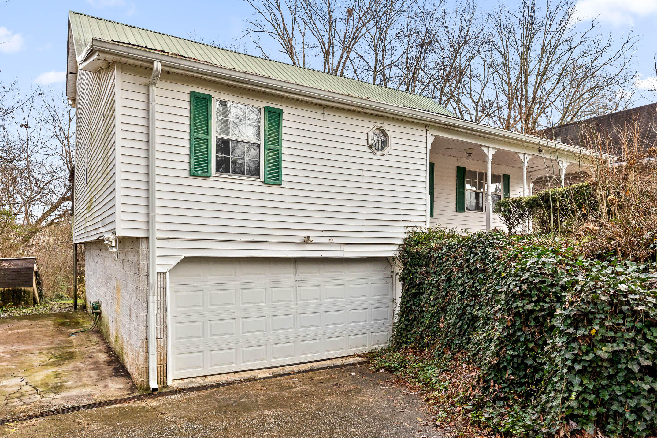 4115 Dupont Street