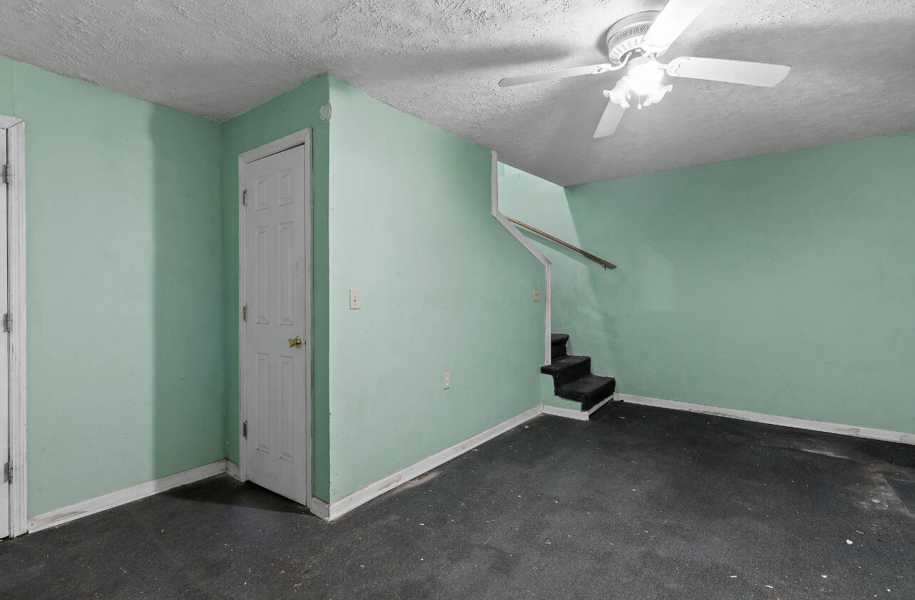 4115 Dupont Street