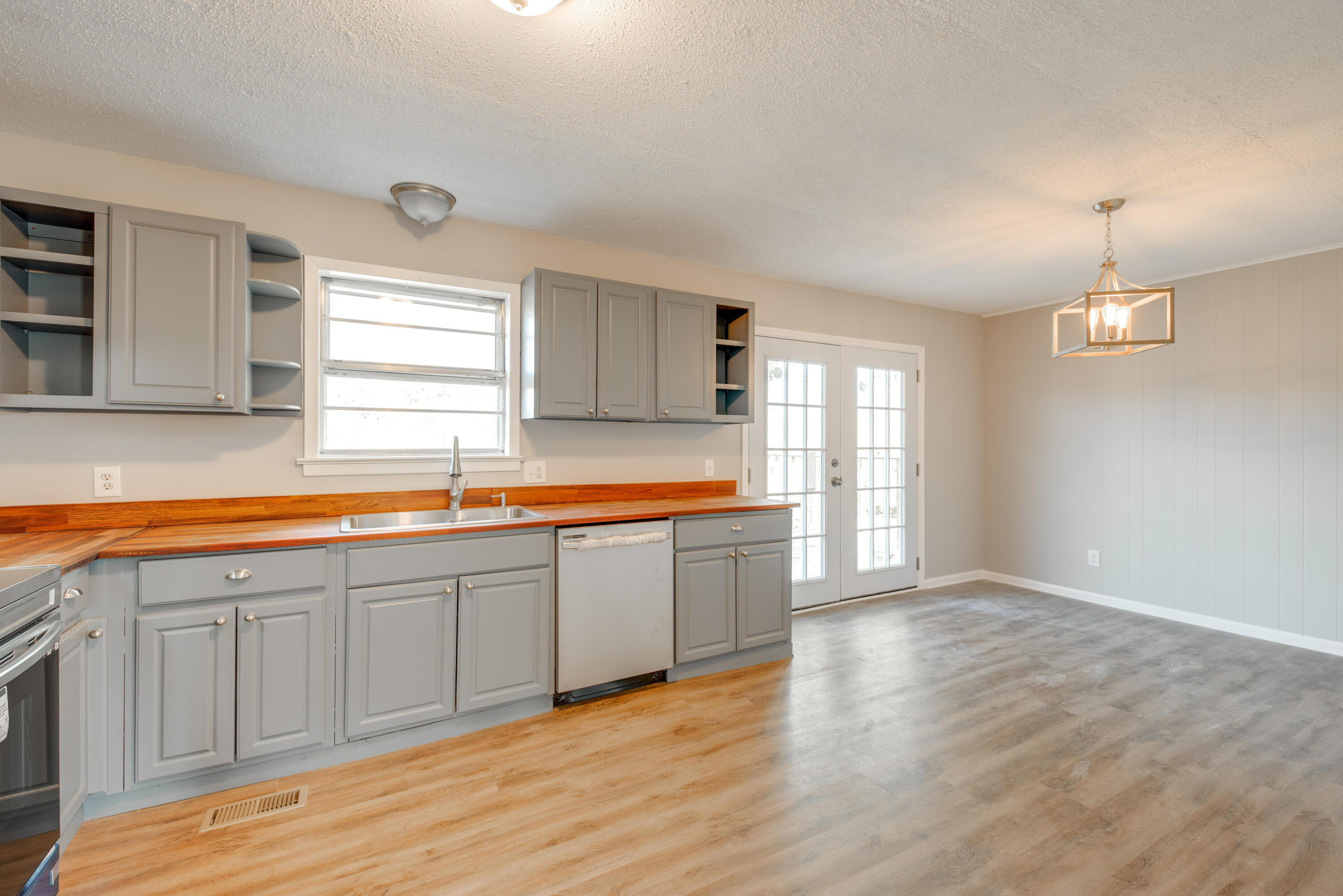 103 Diamond Circle, LaFayette