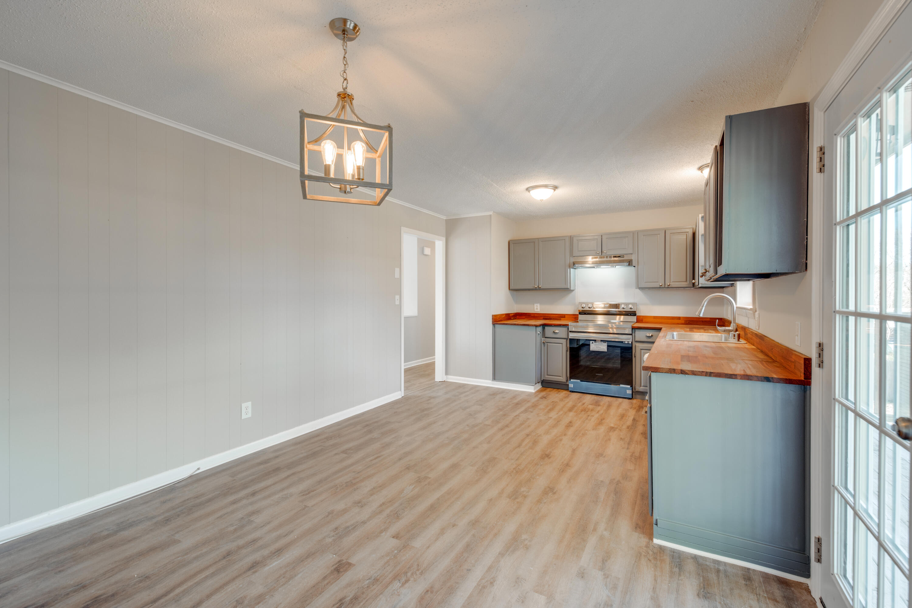 103 Diamond Circle, LaFayette