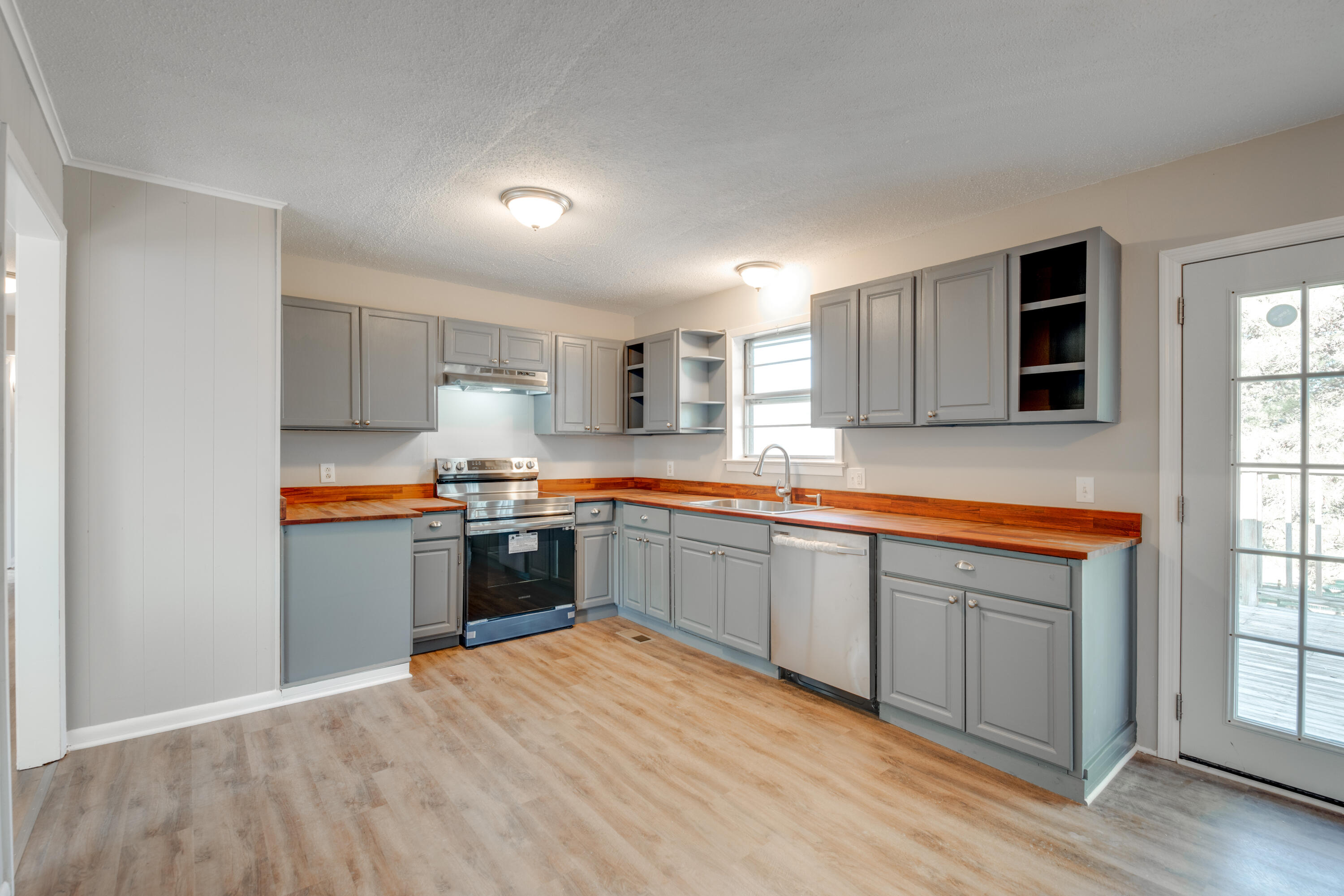 103 Diamond Circle, LaFayette