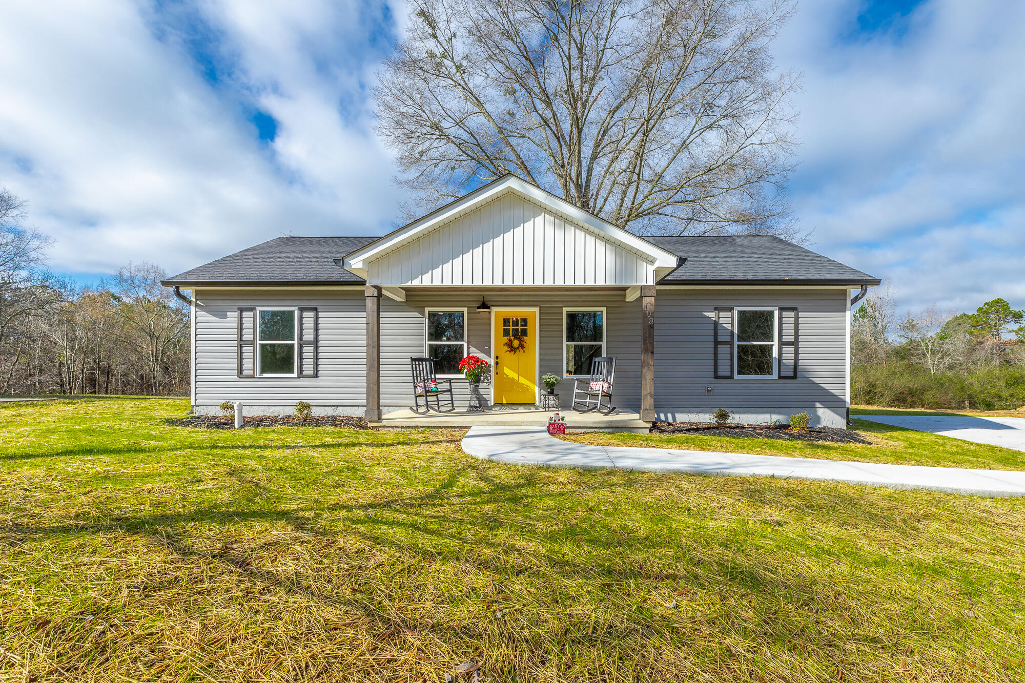 108 N Flora Street, LaFayette