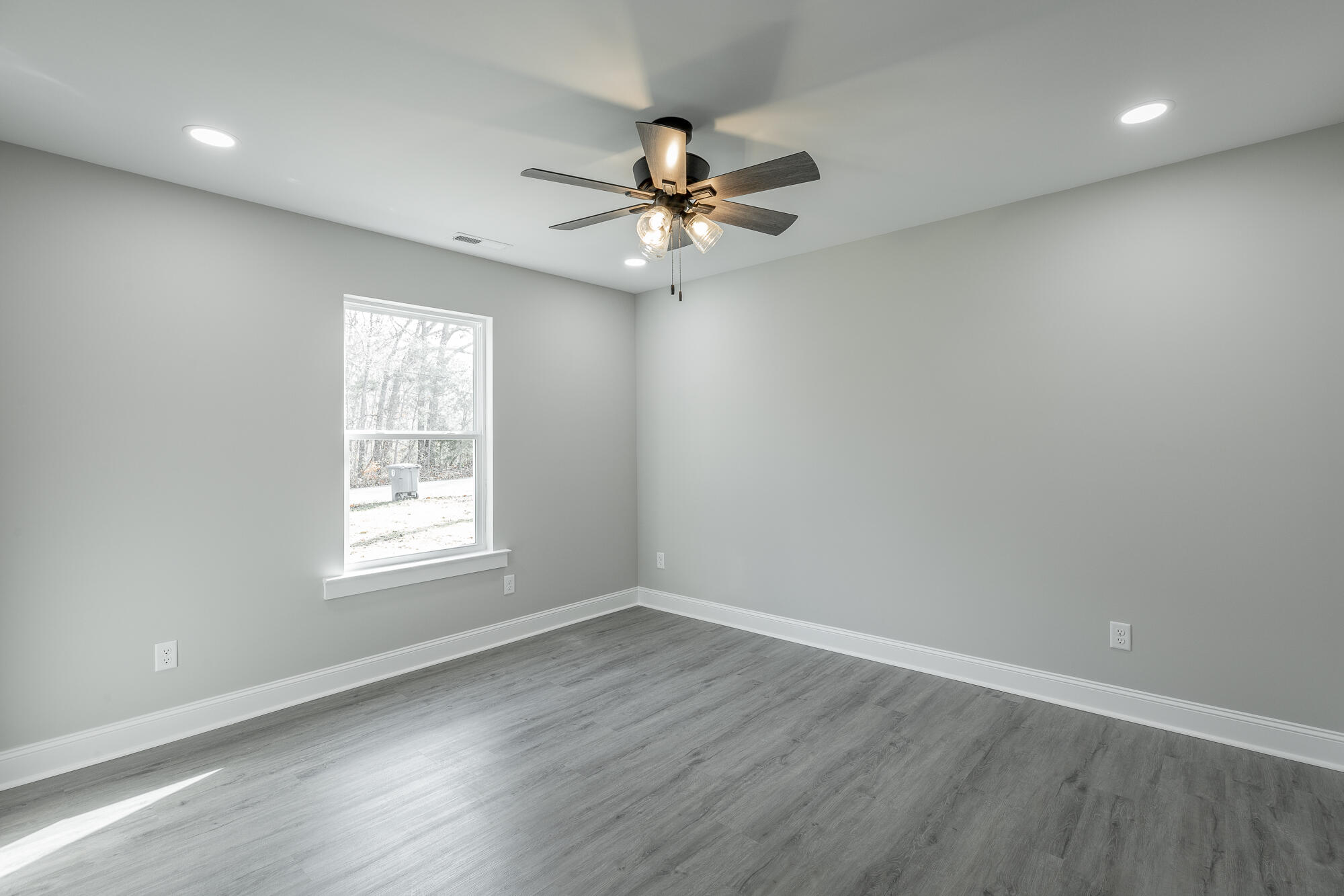108 N Flora Street, LaFayette