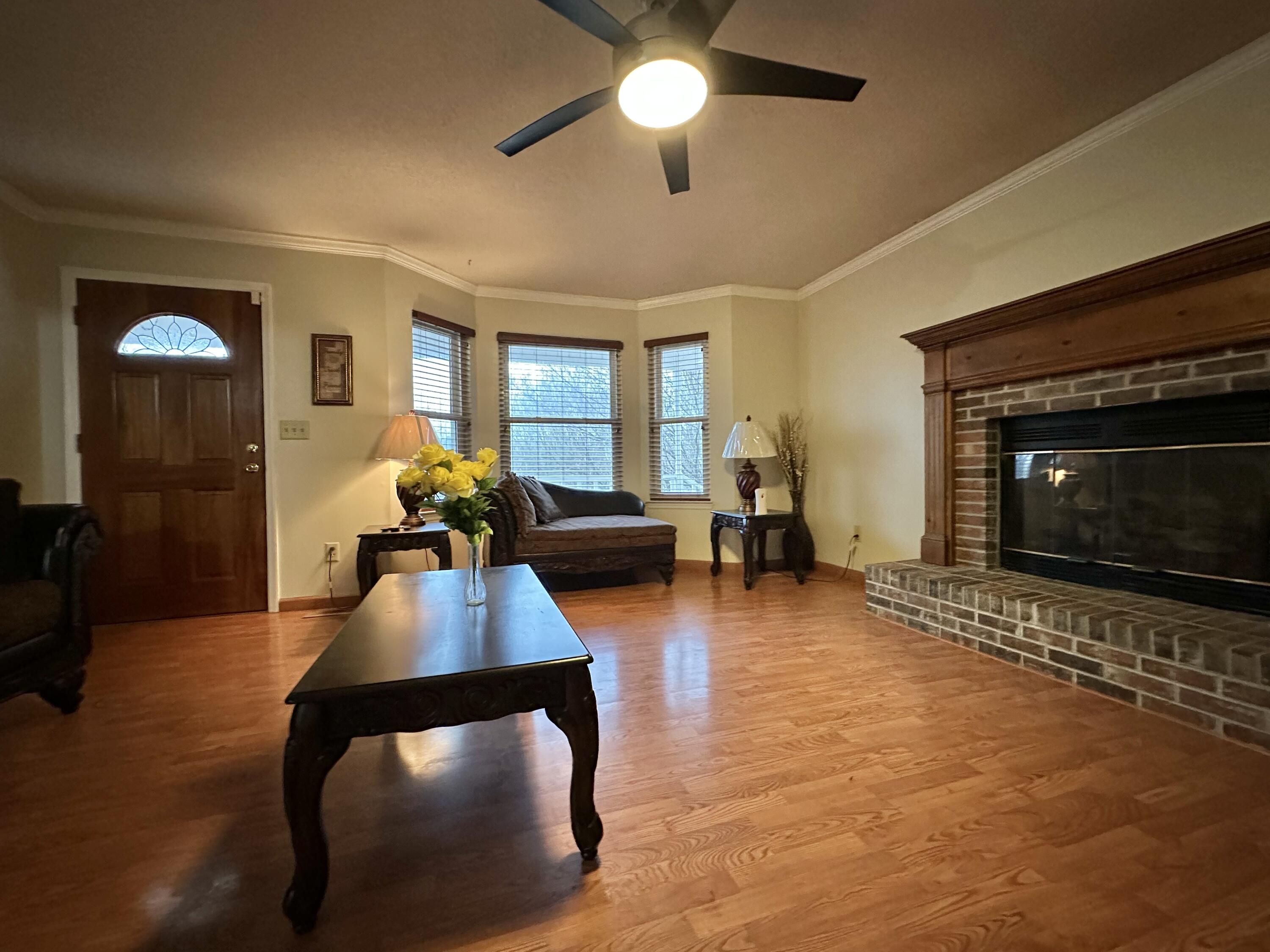 5711 Bent Drive