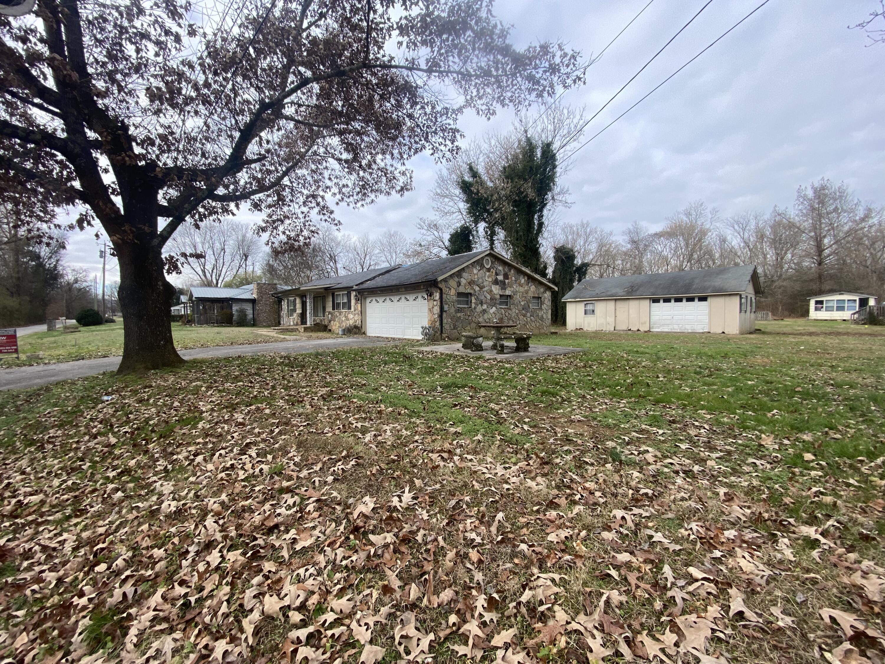 15327 Roark Road