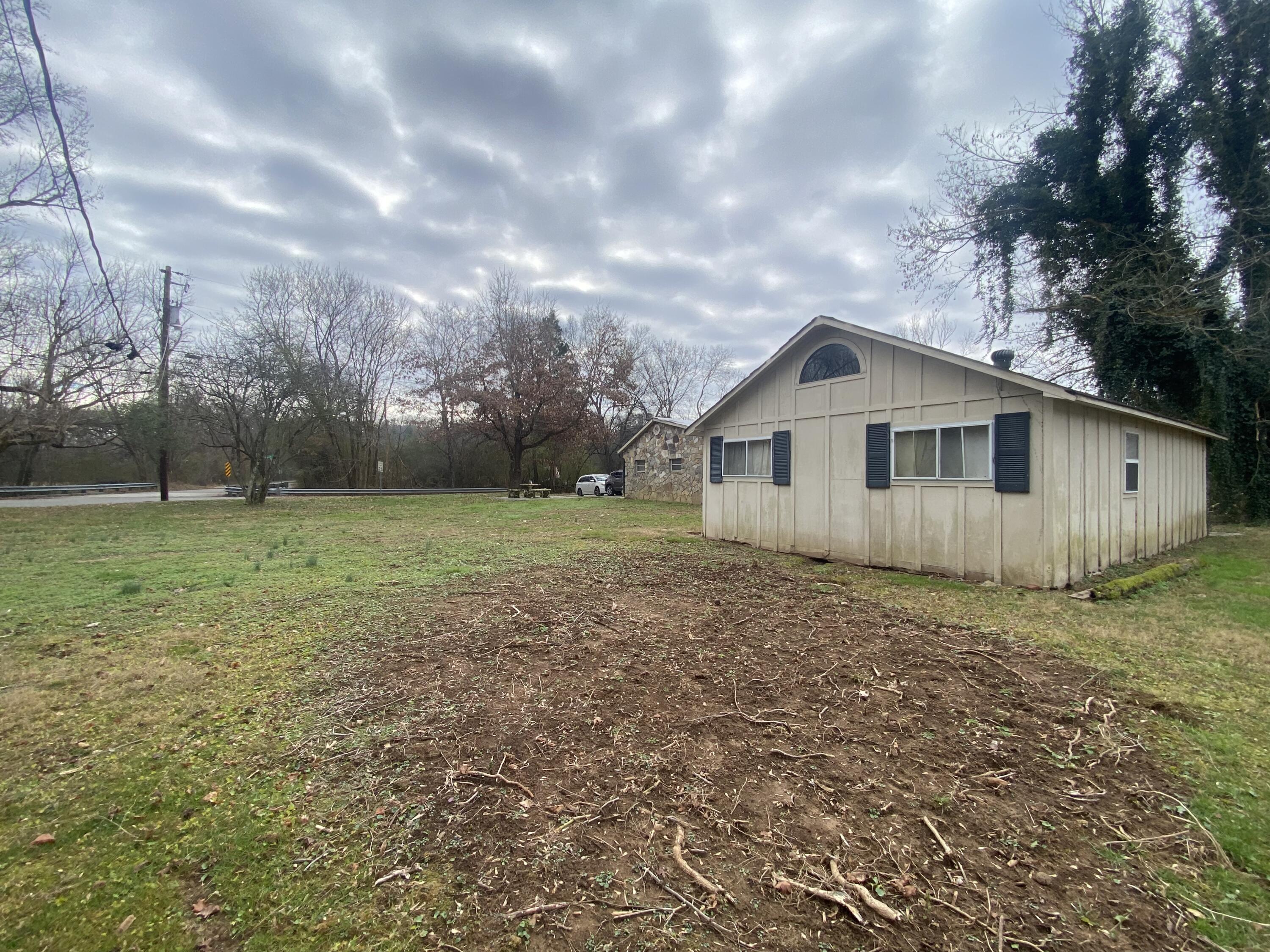15327 Roark Road