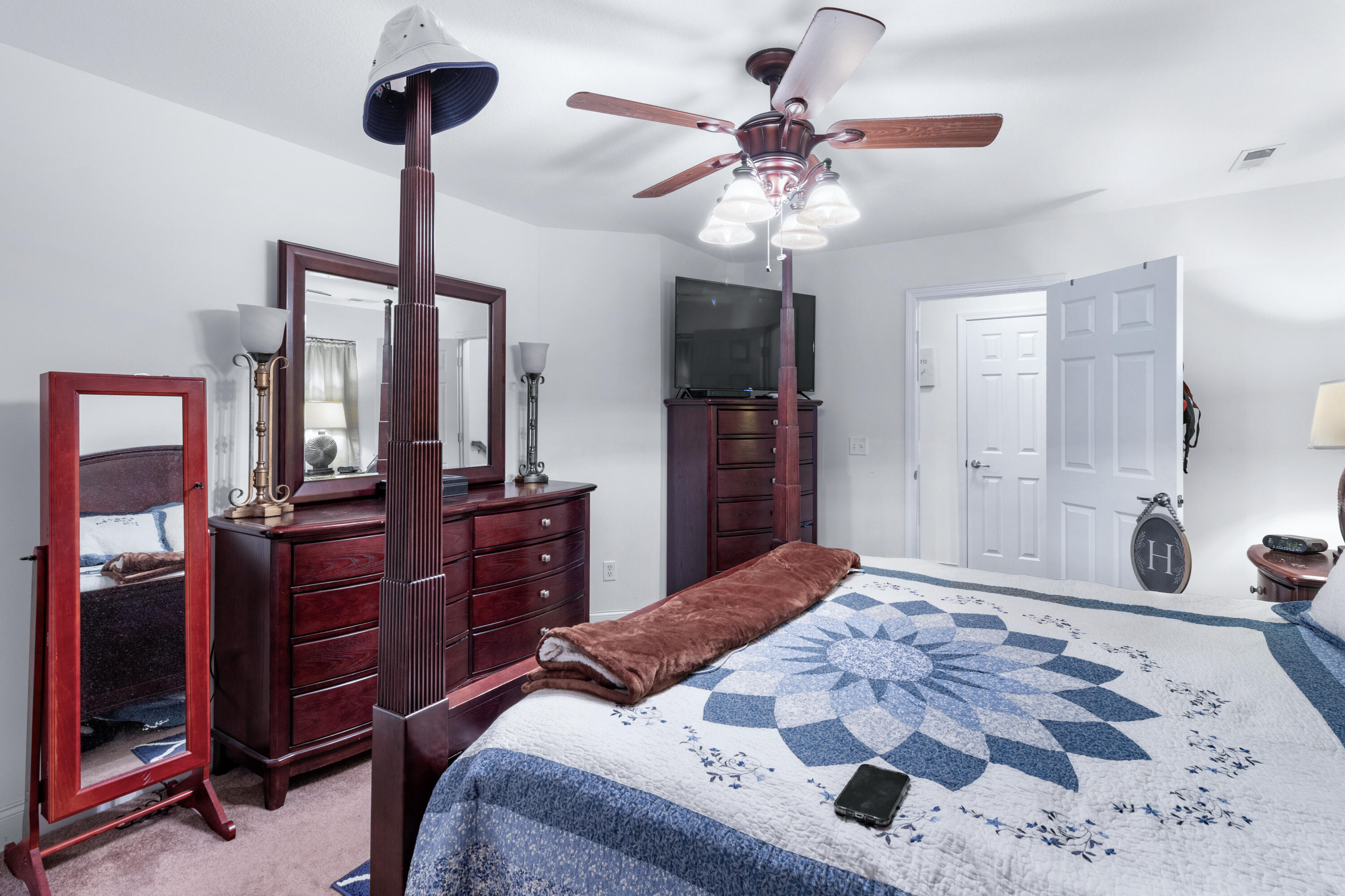 5884 Forest View Lane