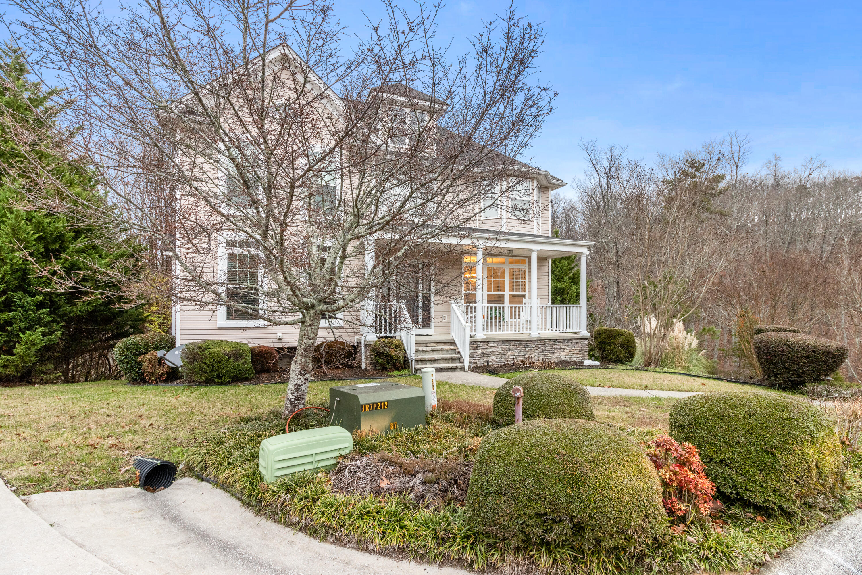5884 Forest View Lane