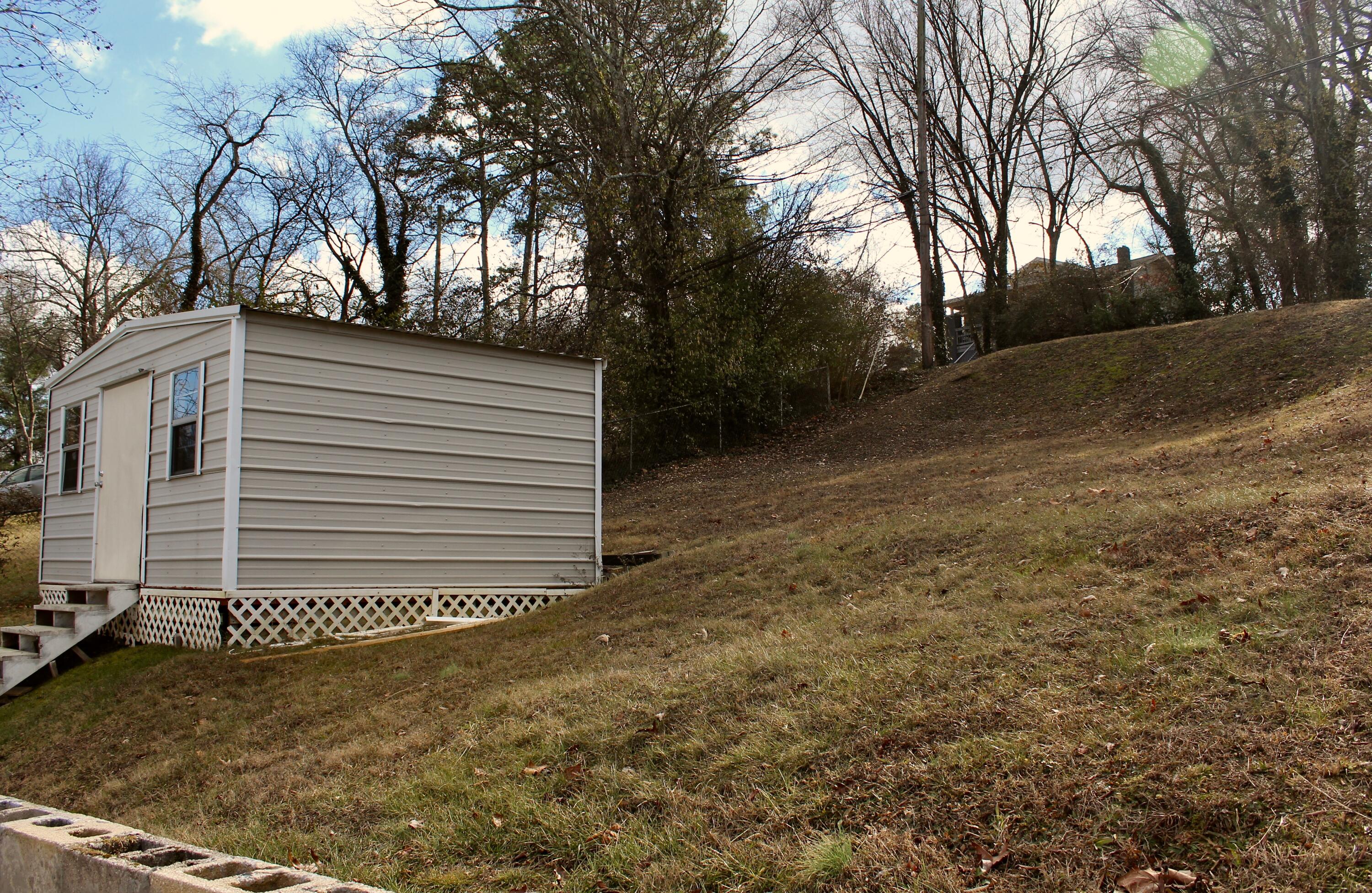 712 Midland Pike
