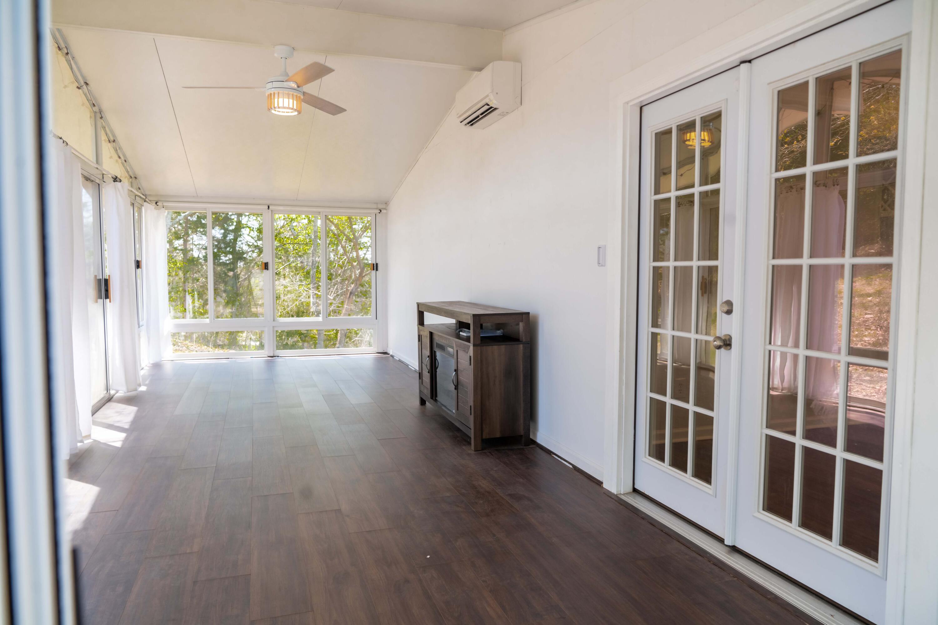 2228 Lakesite Drive