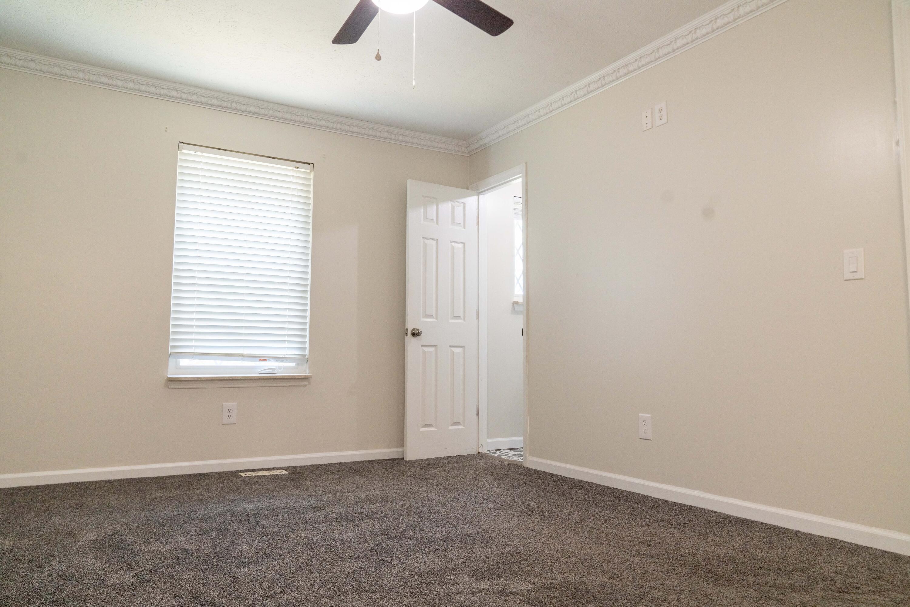 2228 Lakesite Drive