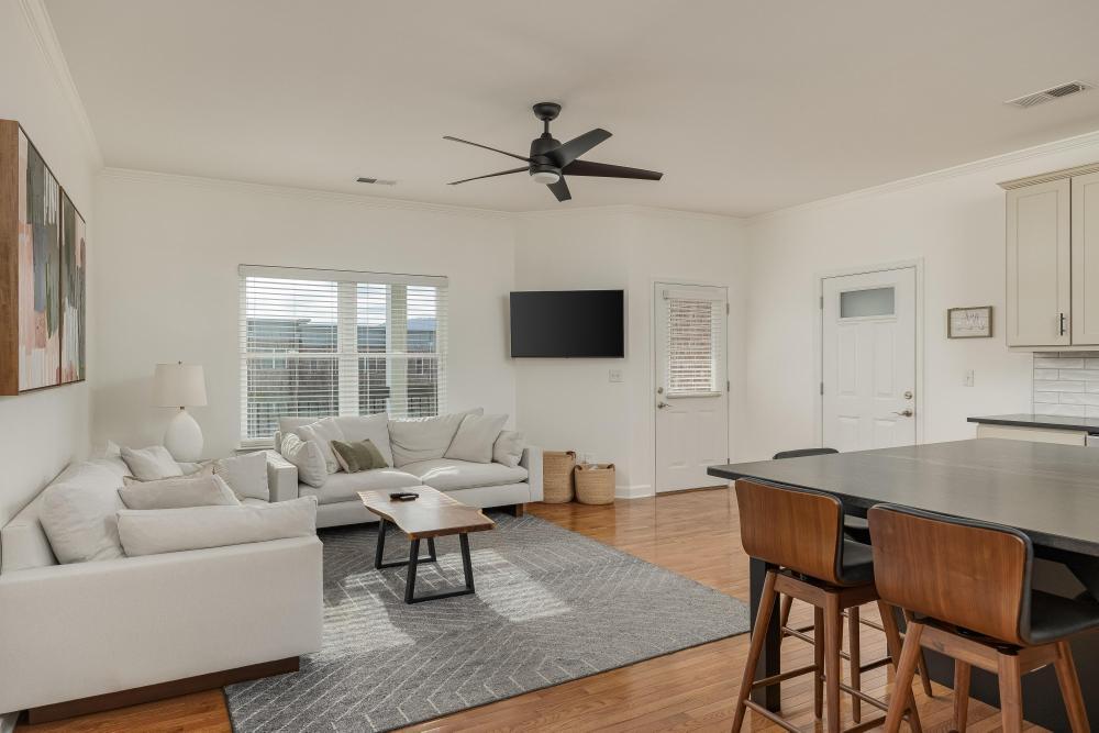 229 Delmont Street, Apt 259