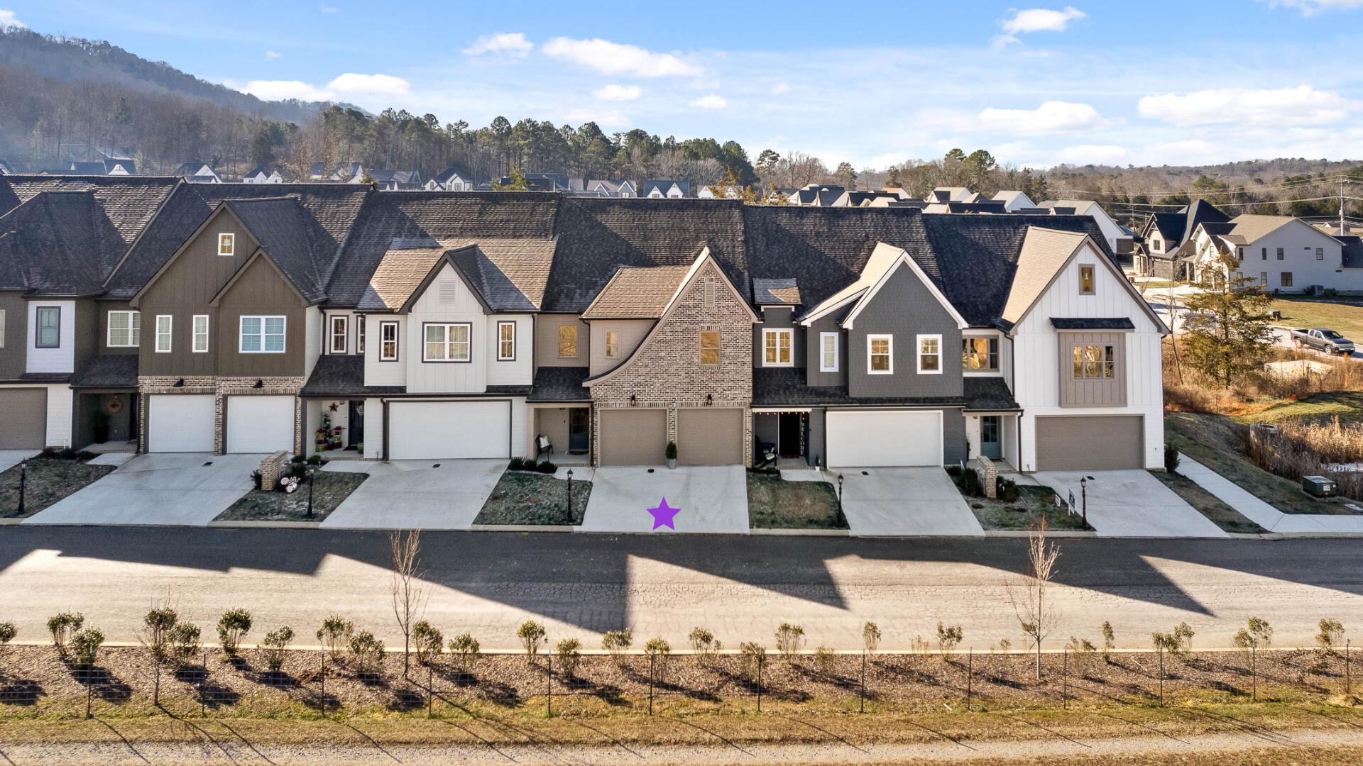 9638 Dutton Lane