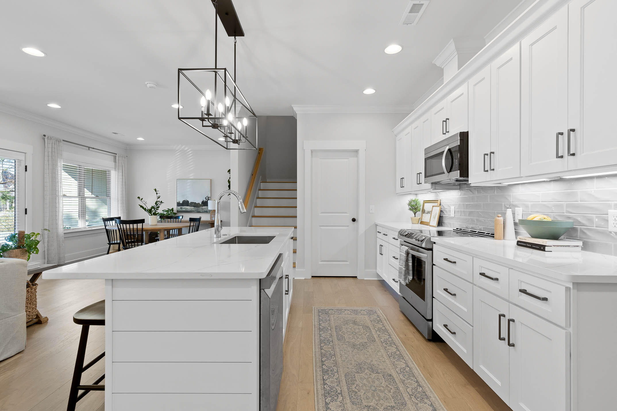 9638 Dutton Lane