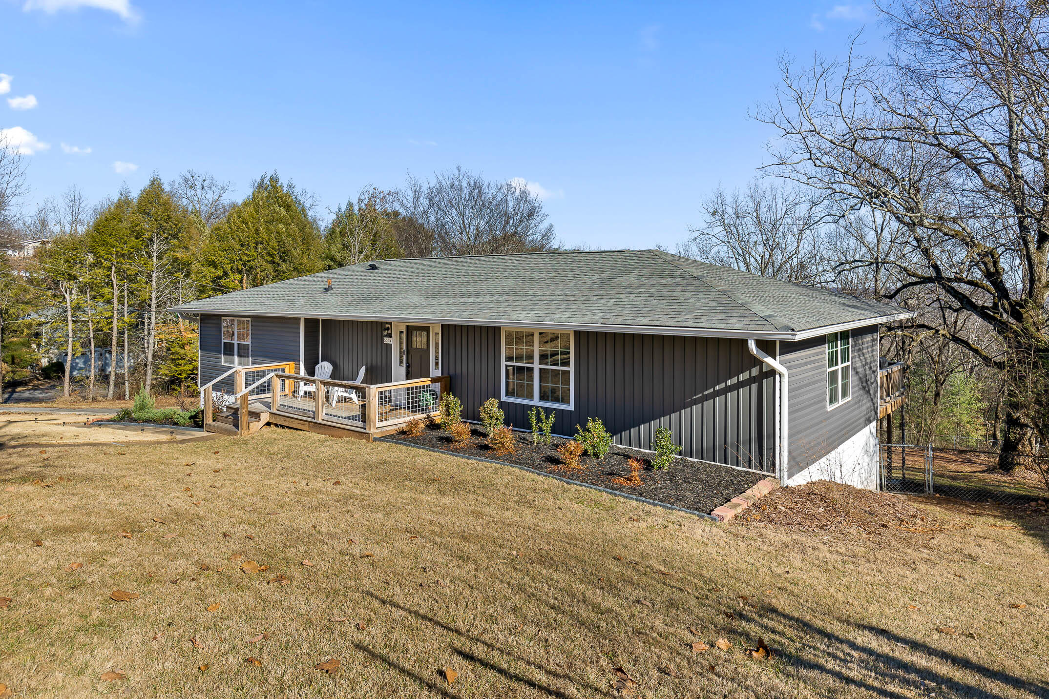 5534 Crestview Drive Drive