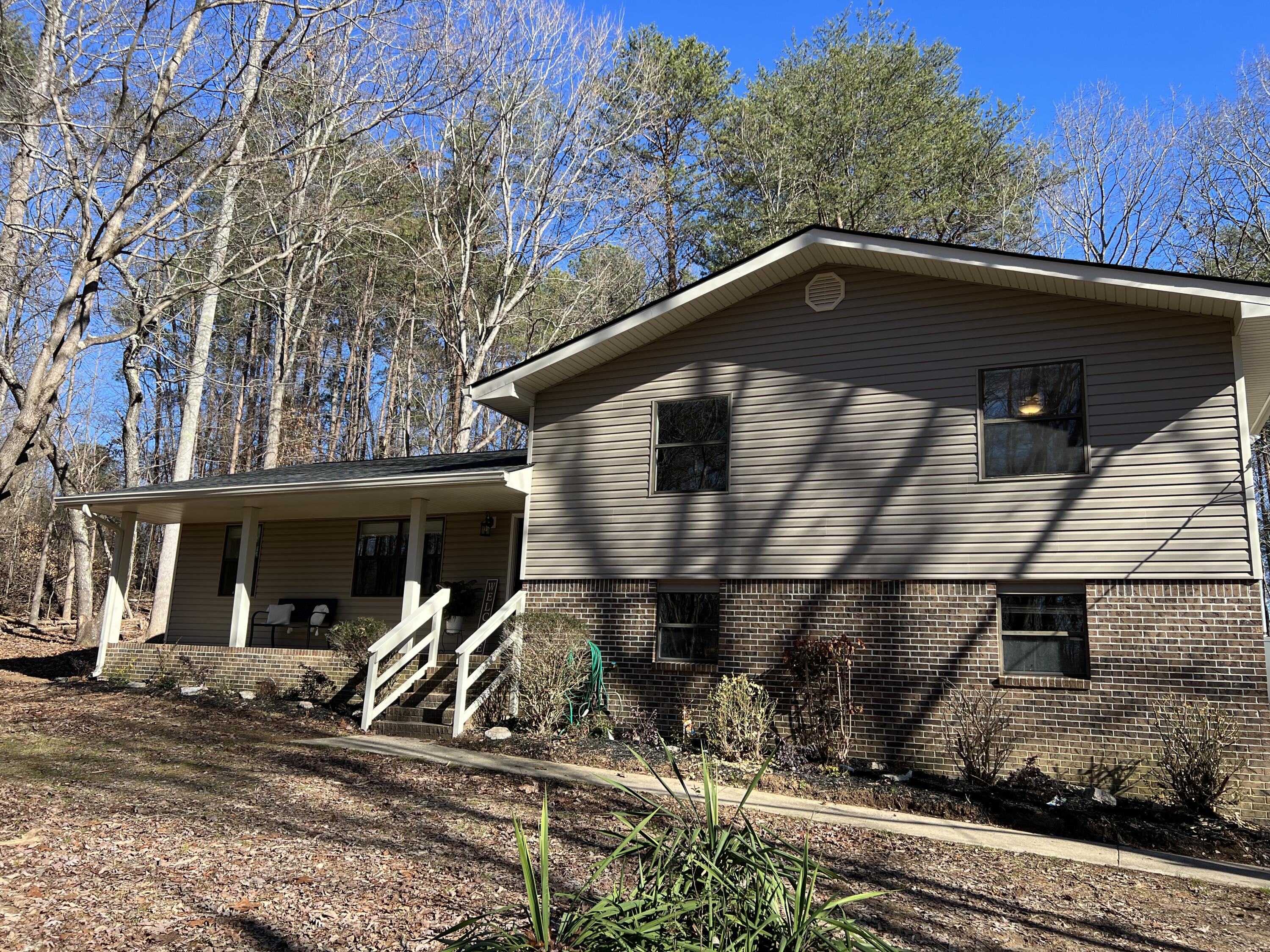 329 Lynn Trail, LaFayette