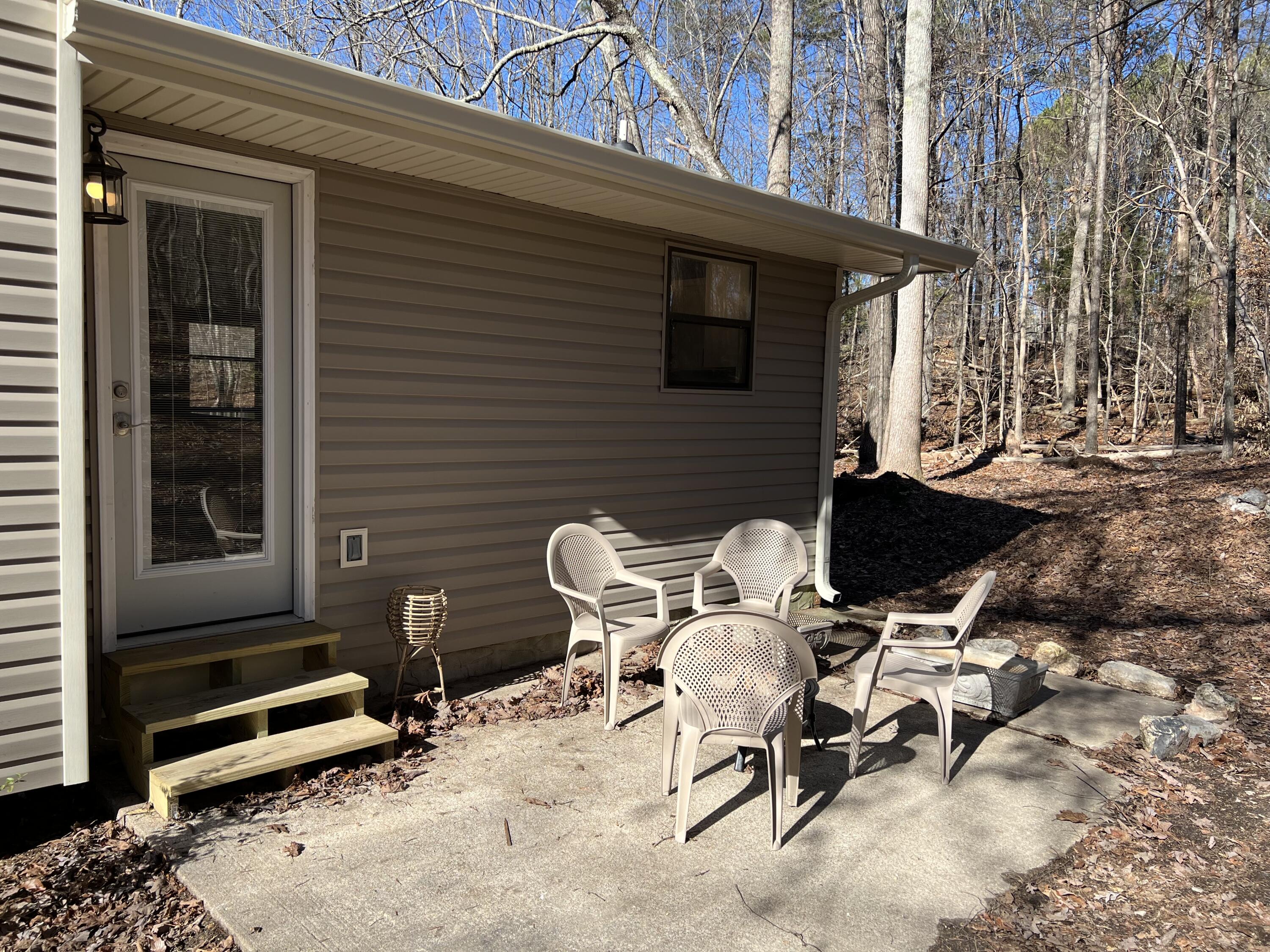 329 Lynn Trail, LaFayette