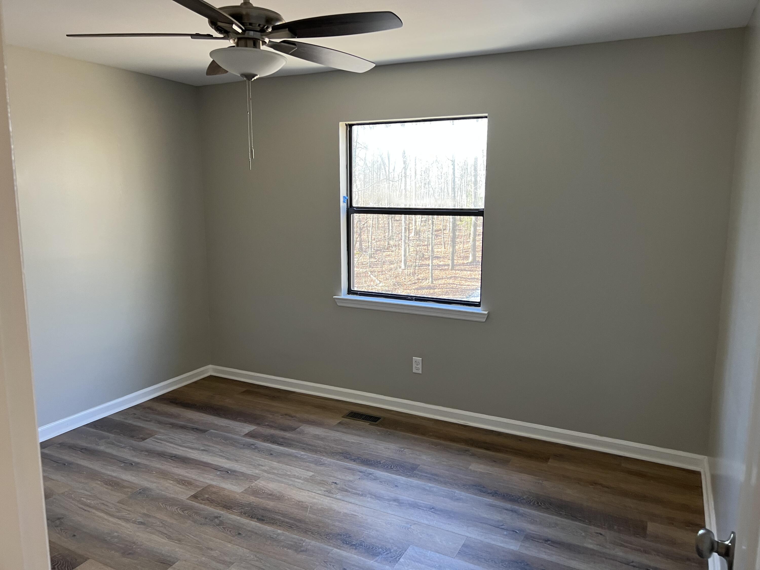 329 Lynn Trail, LaFayette