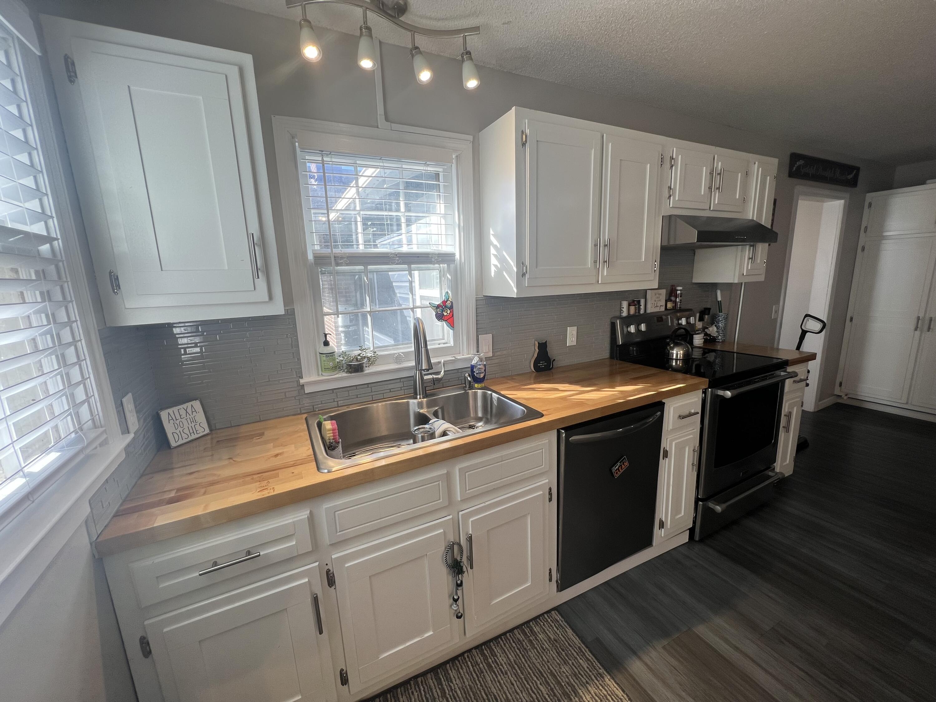1454 Old York Highway