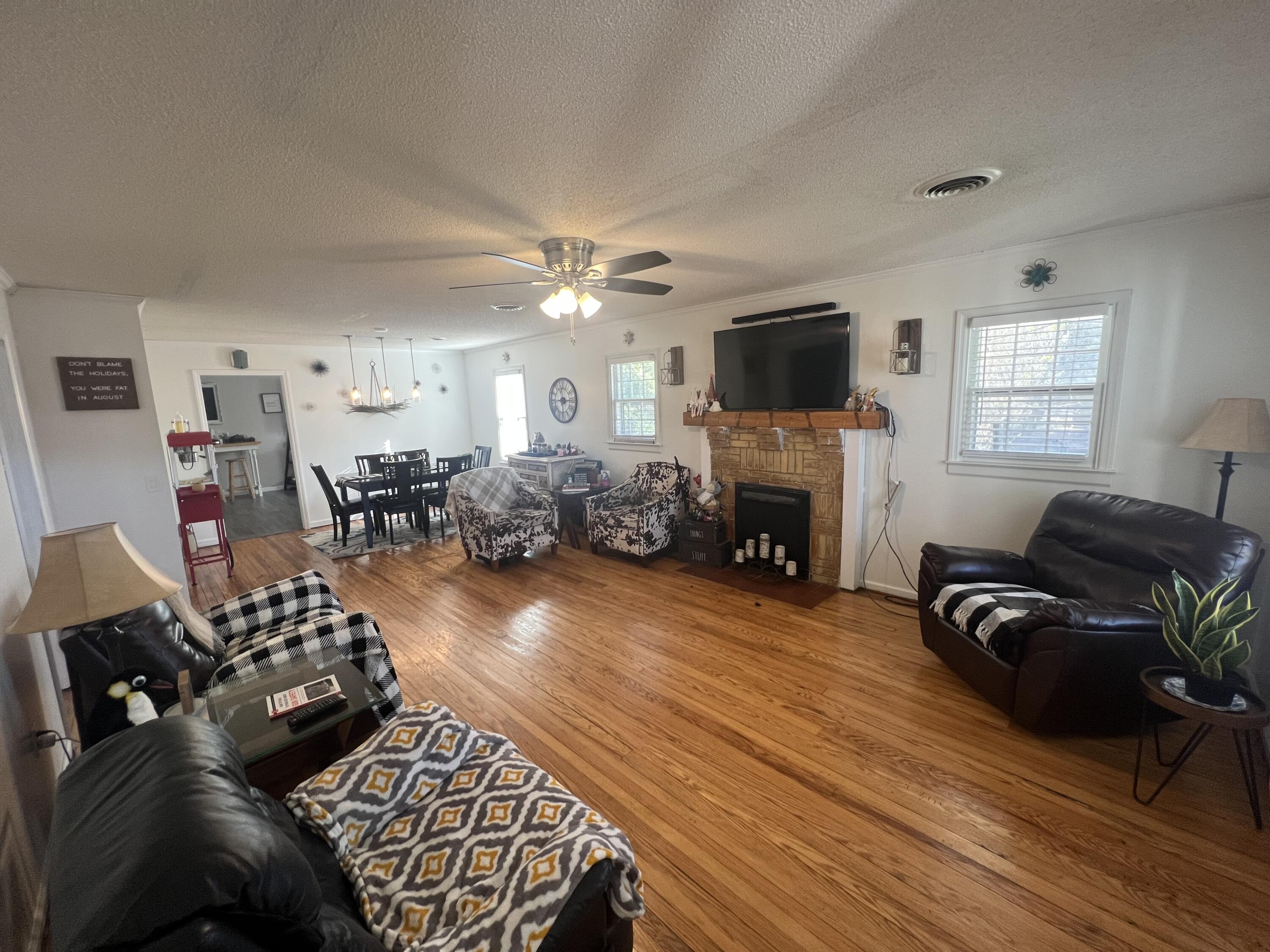1454 Old York Highway