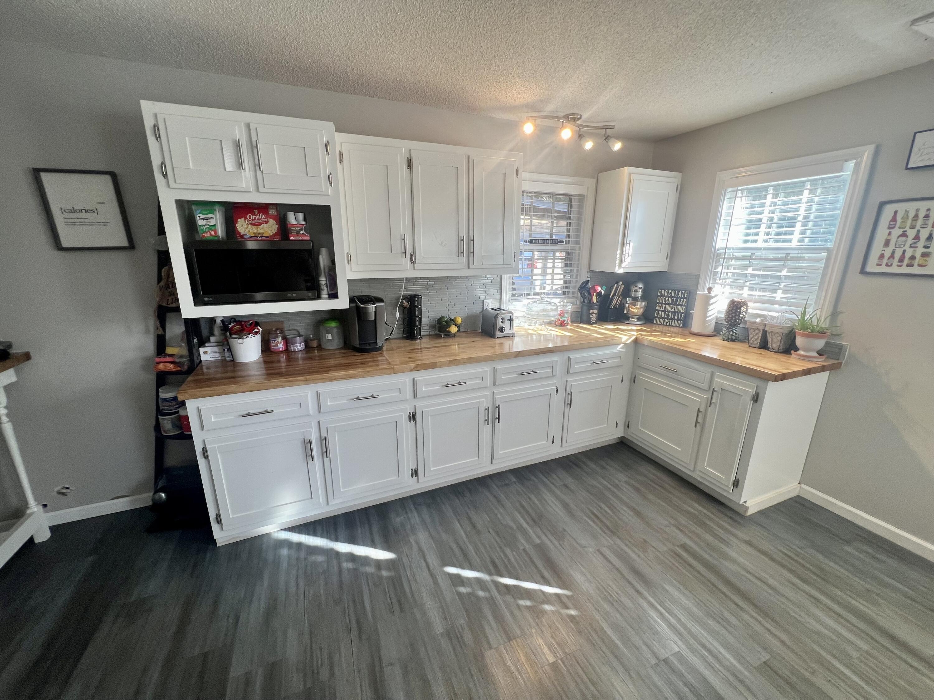 1454 Old York Highway
