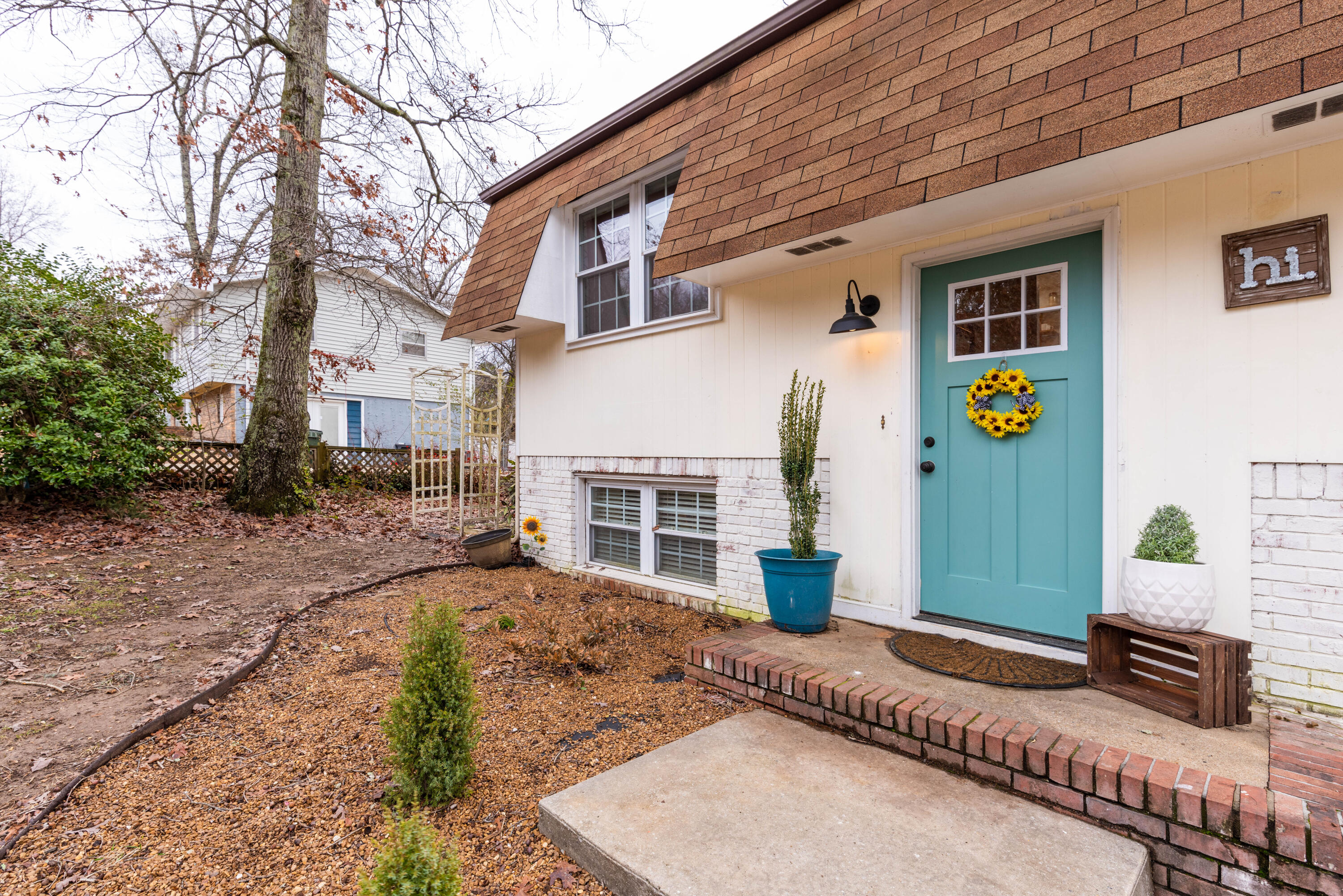 8356 Randall Court