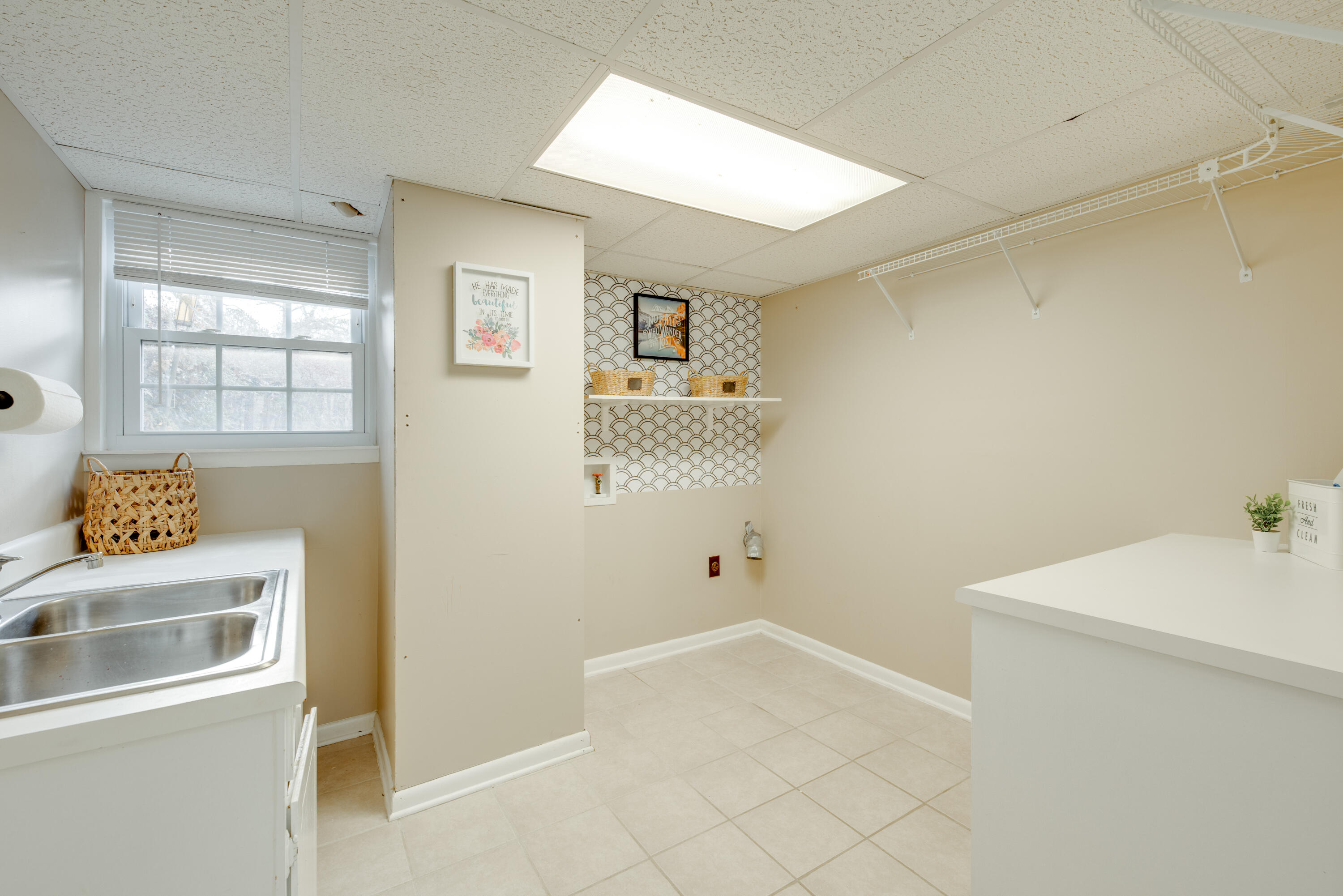 8356 Randall Court