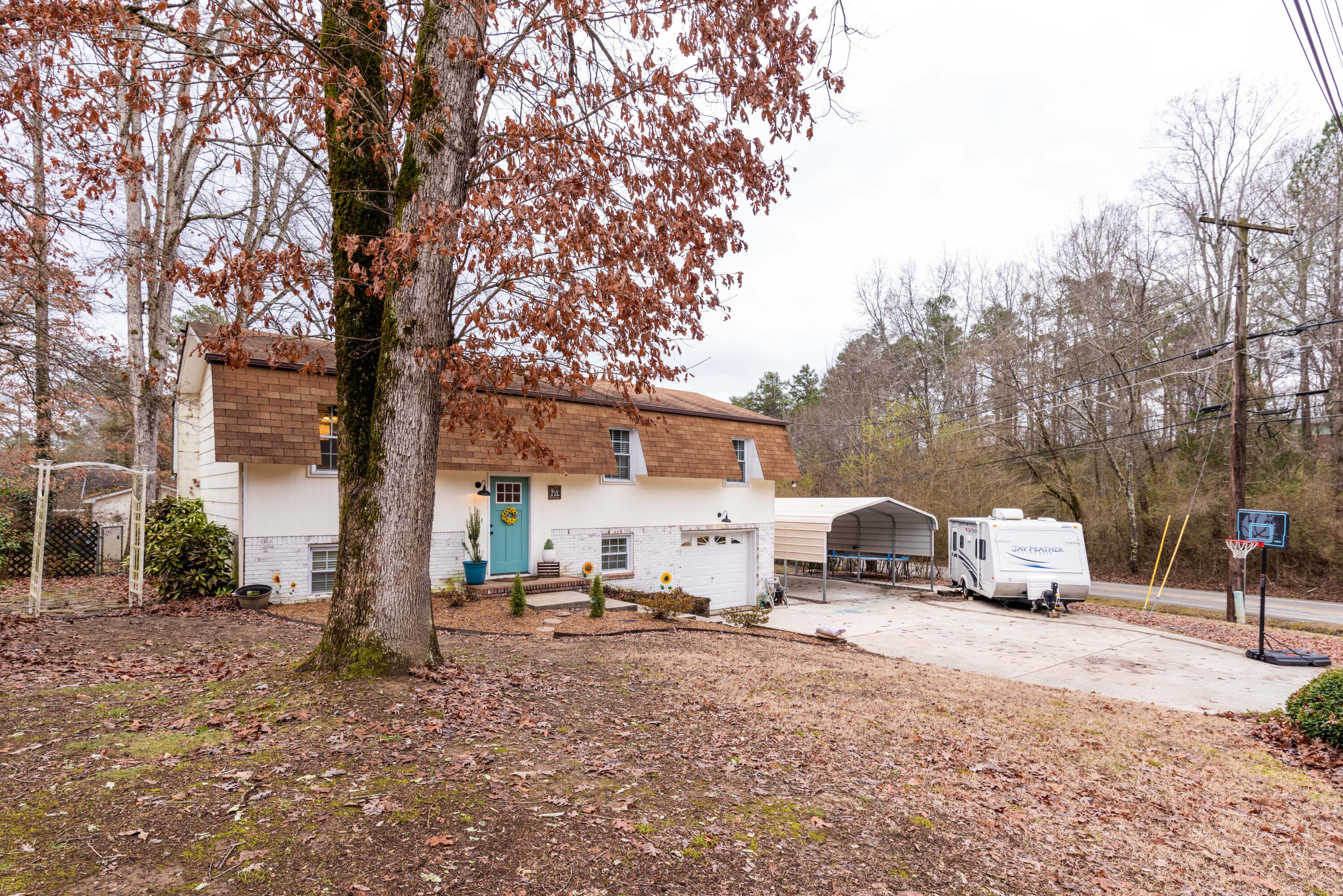 8356 Randall Court