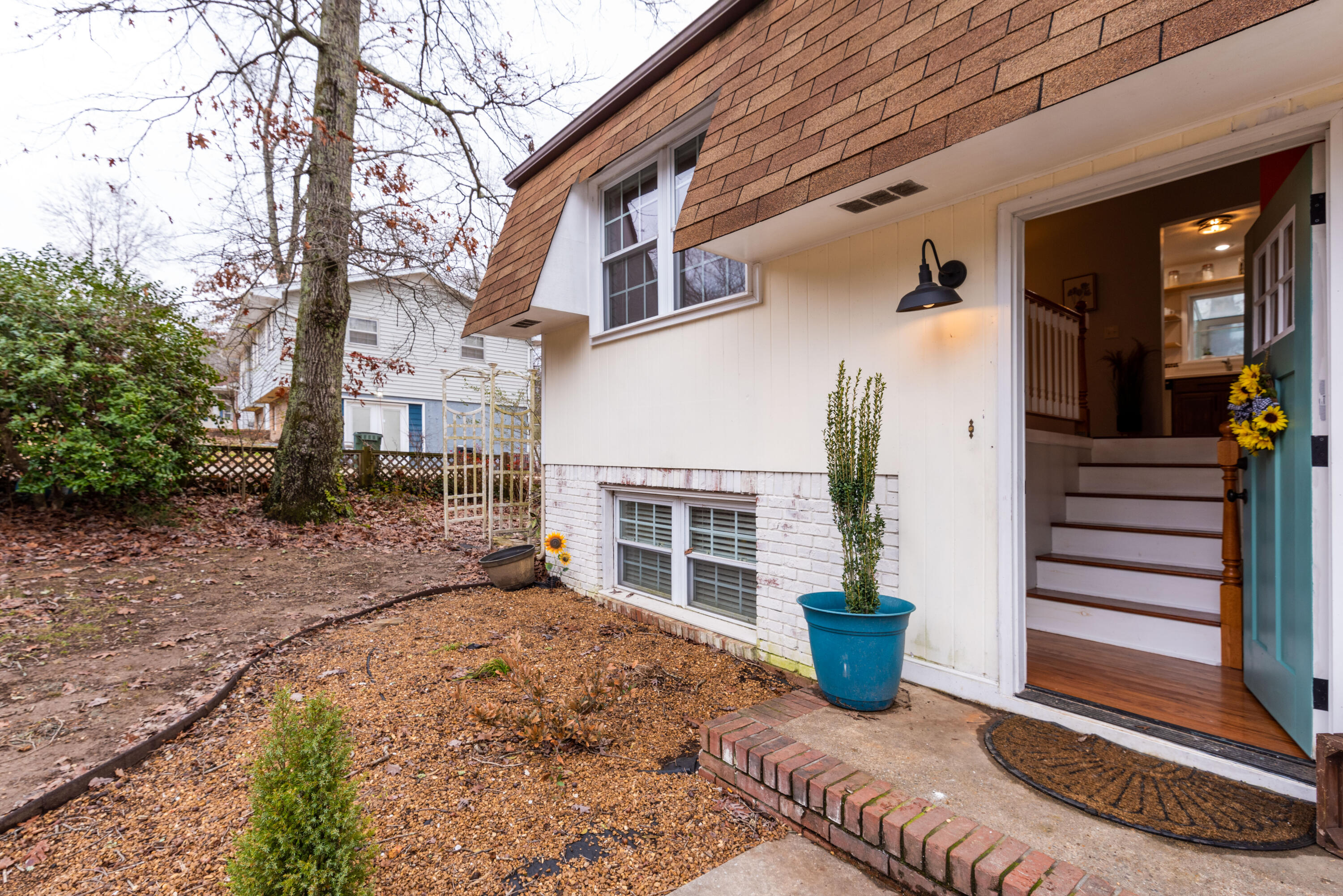 8356 Randall Court