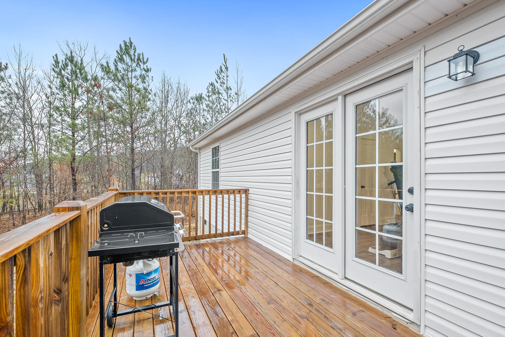 3091 NE Crow Road, N E