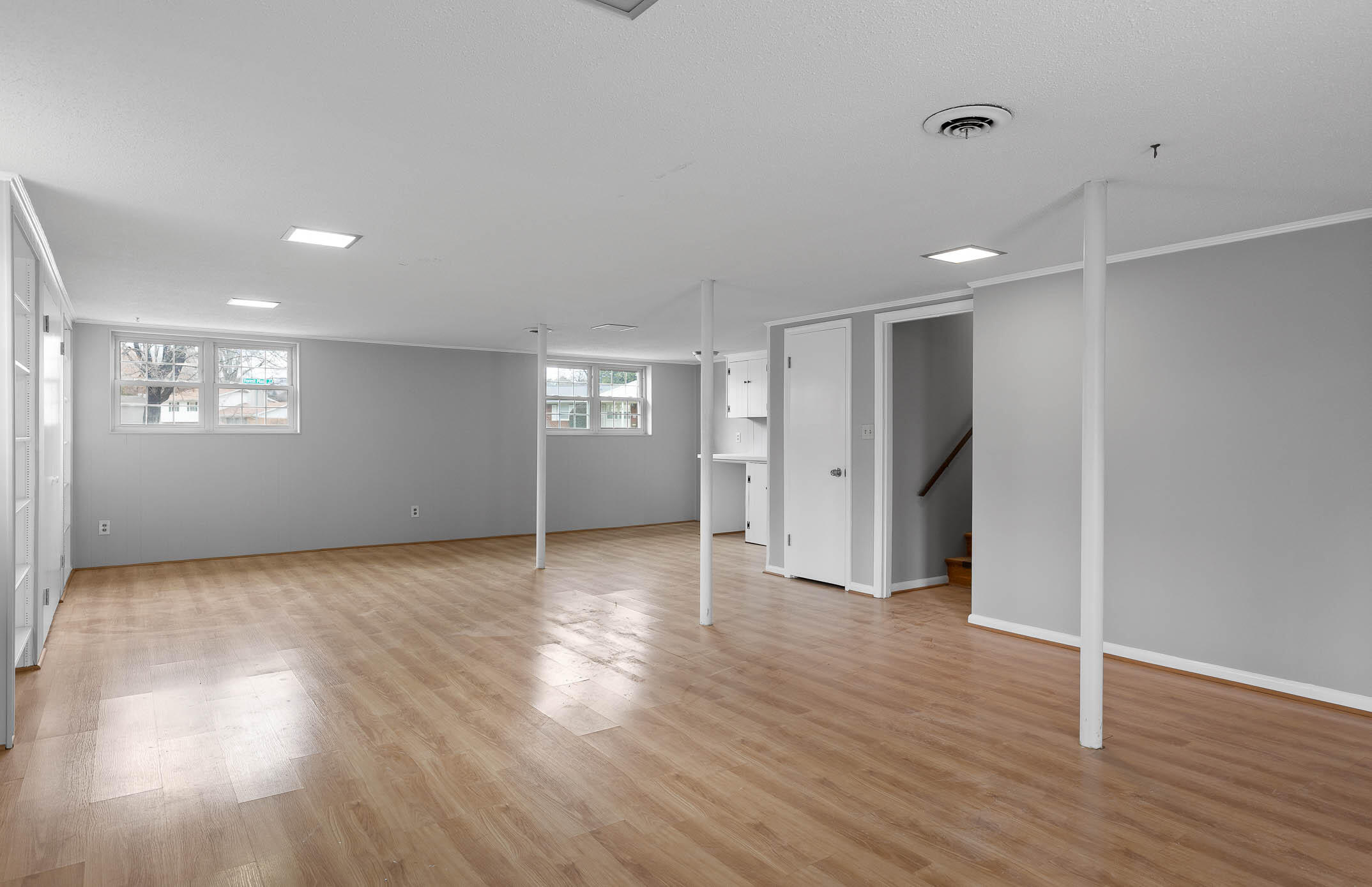 4313 Forest Plaza Drive