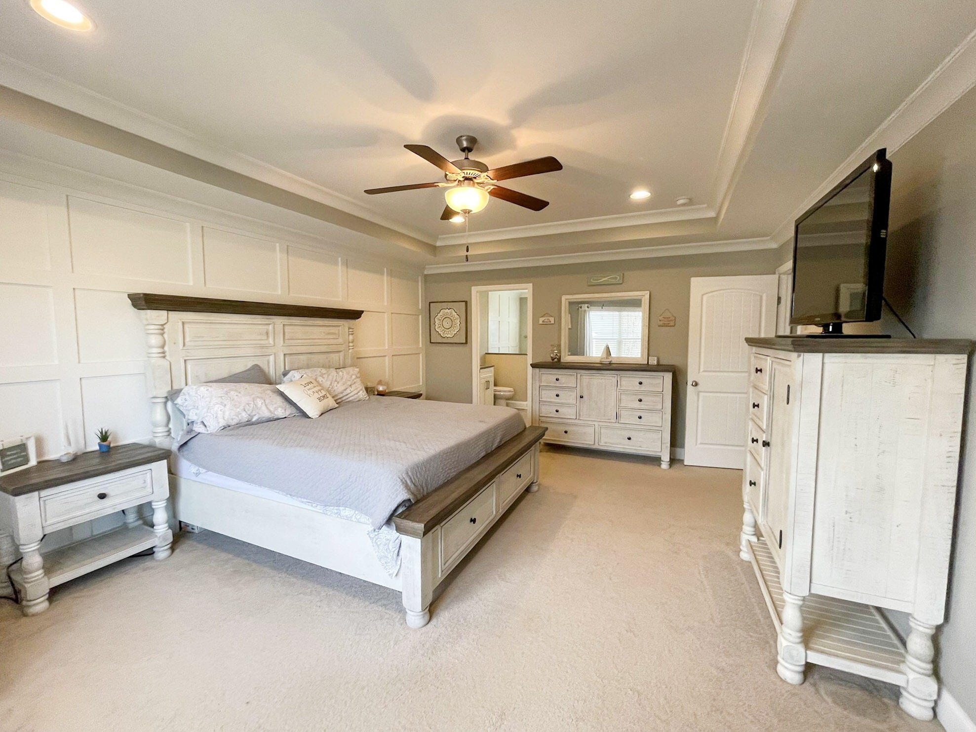 7382 Pfizer Drive, #1204