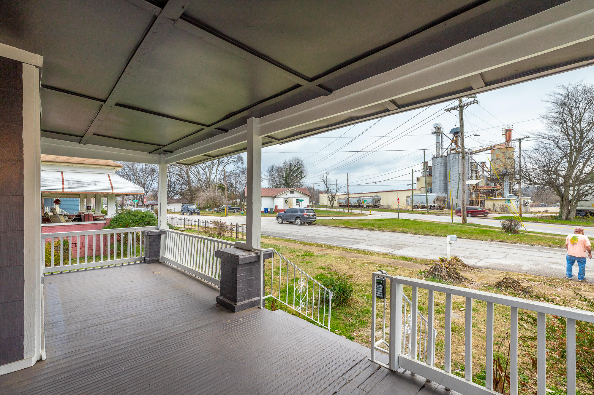 4105 Hughes Avenue