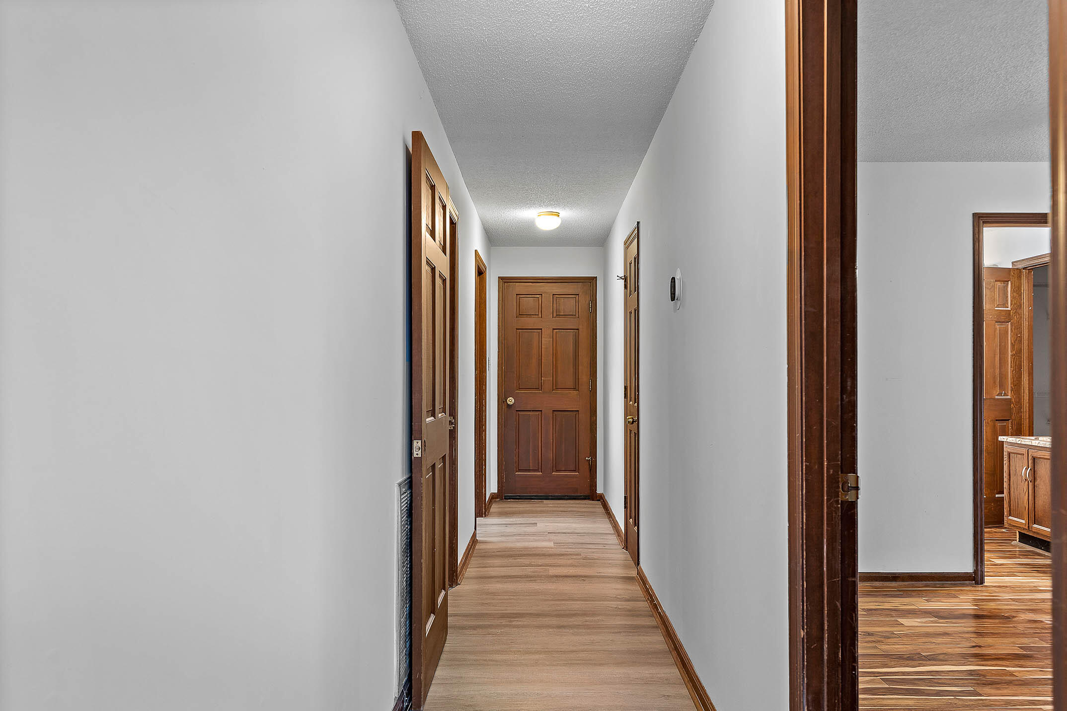 193 NW Hunters Run Place
