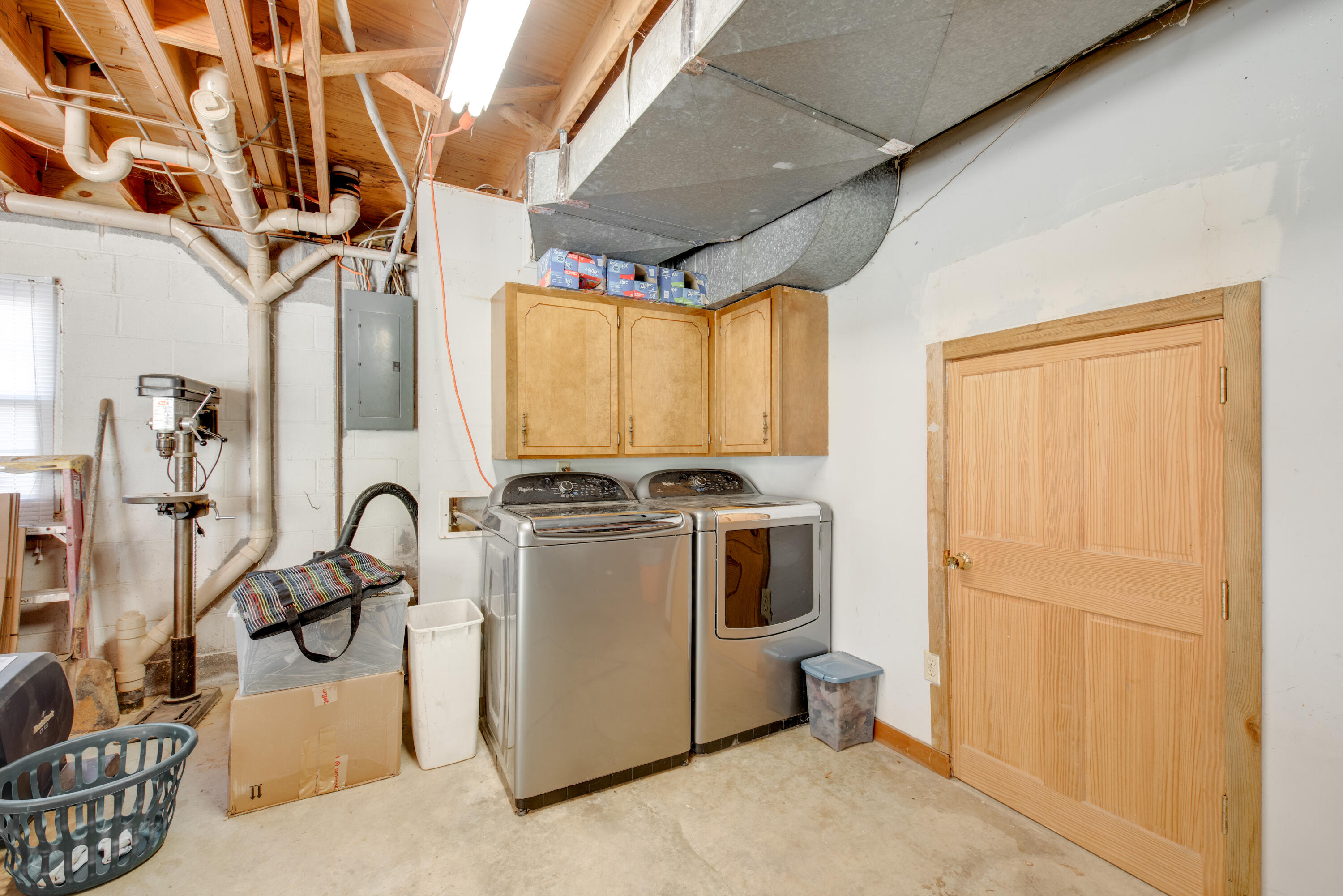 3237 Gleason Drive