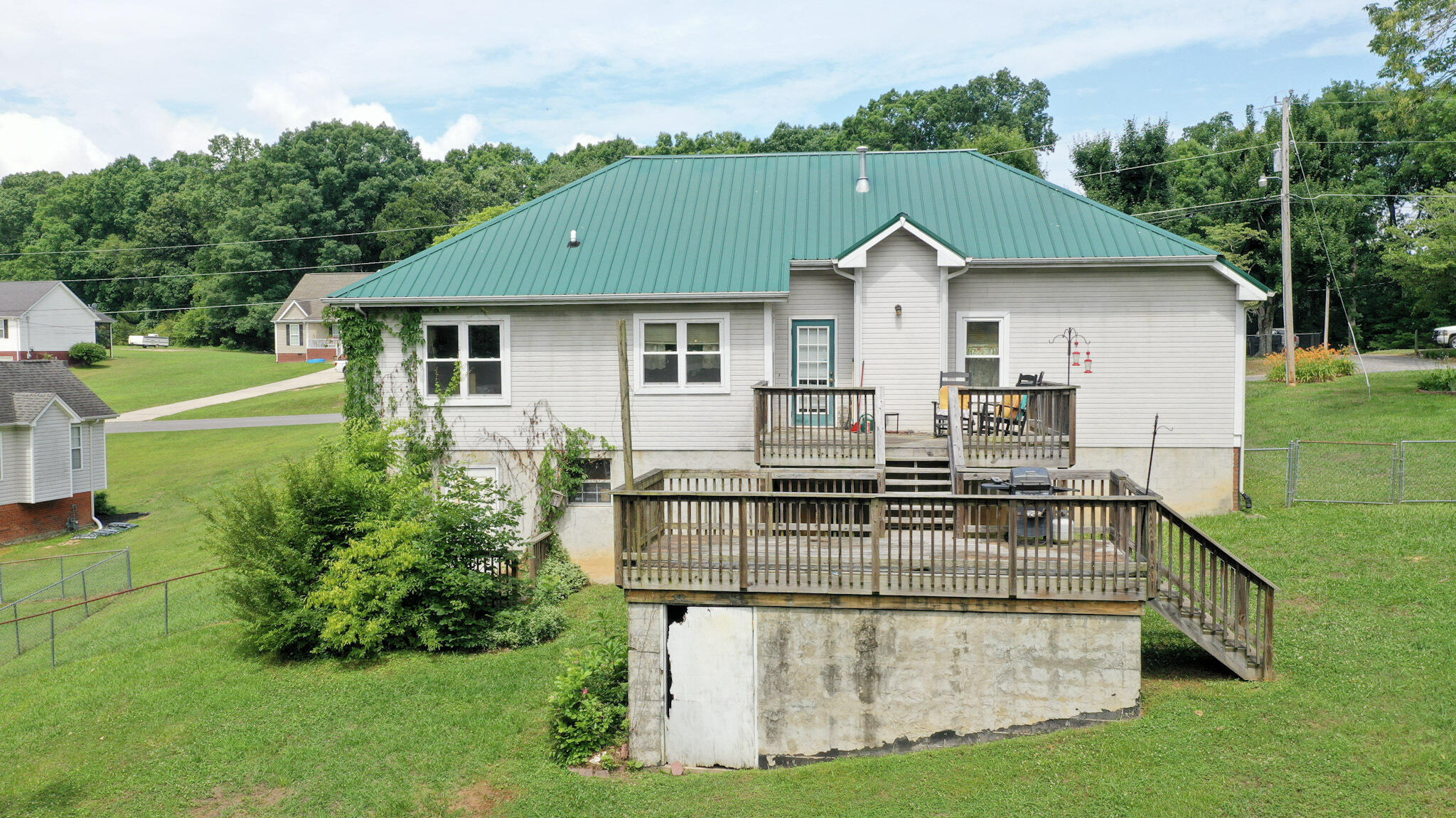 113 Jones Lane