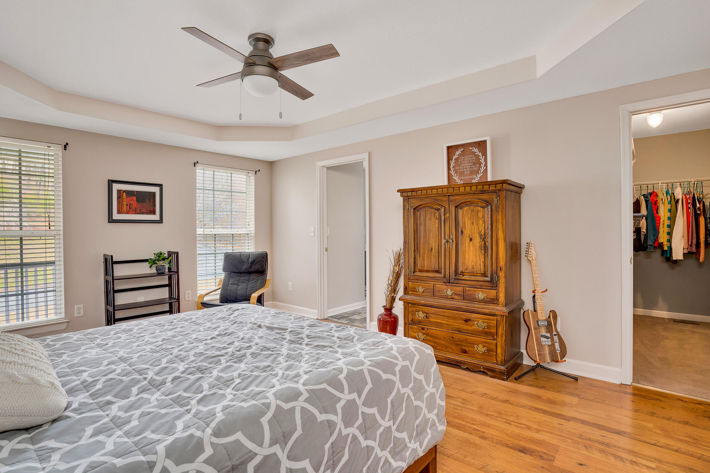 136 S Fox Run Circle