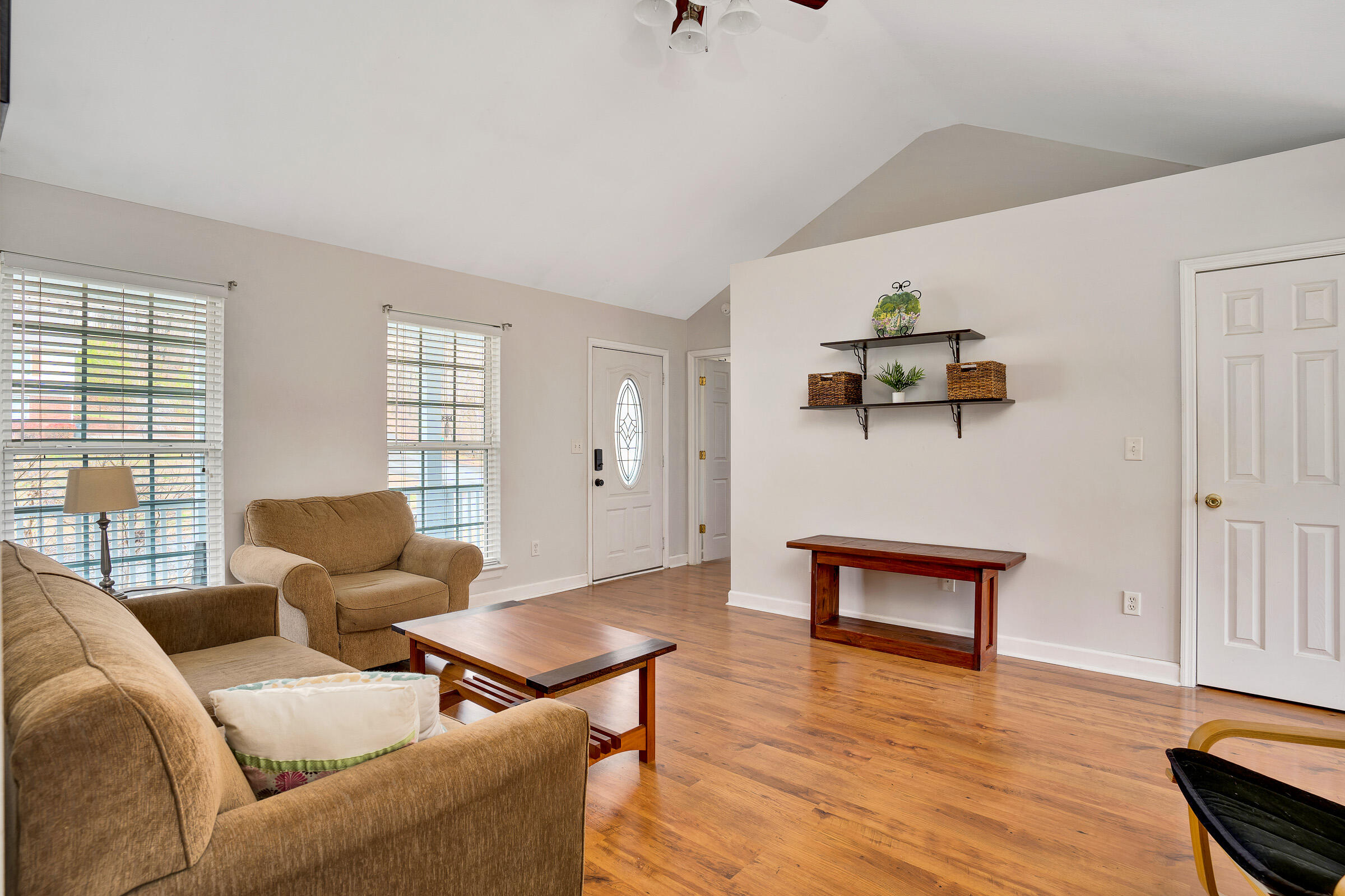 136 S Fox Run Circle
