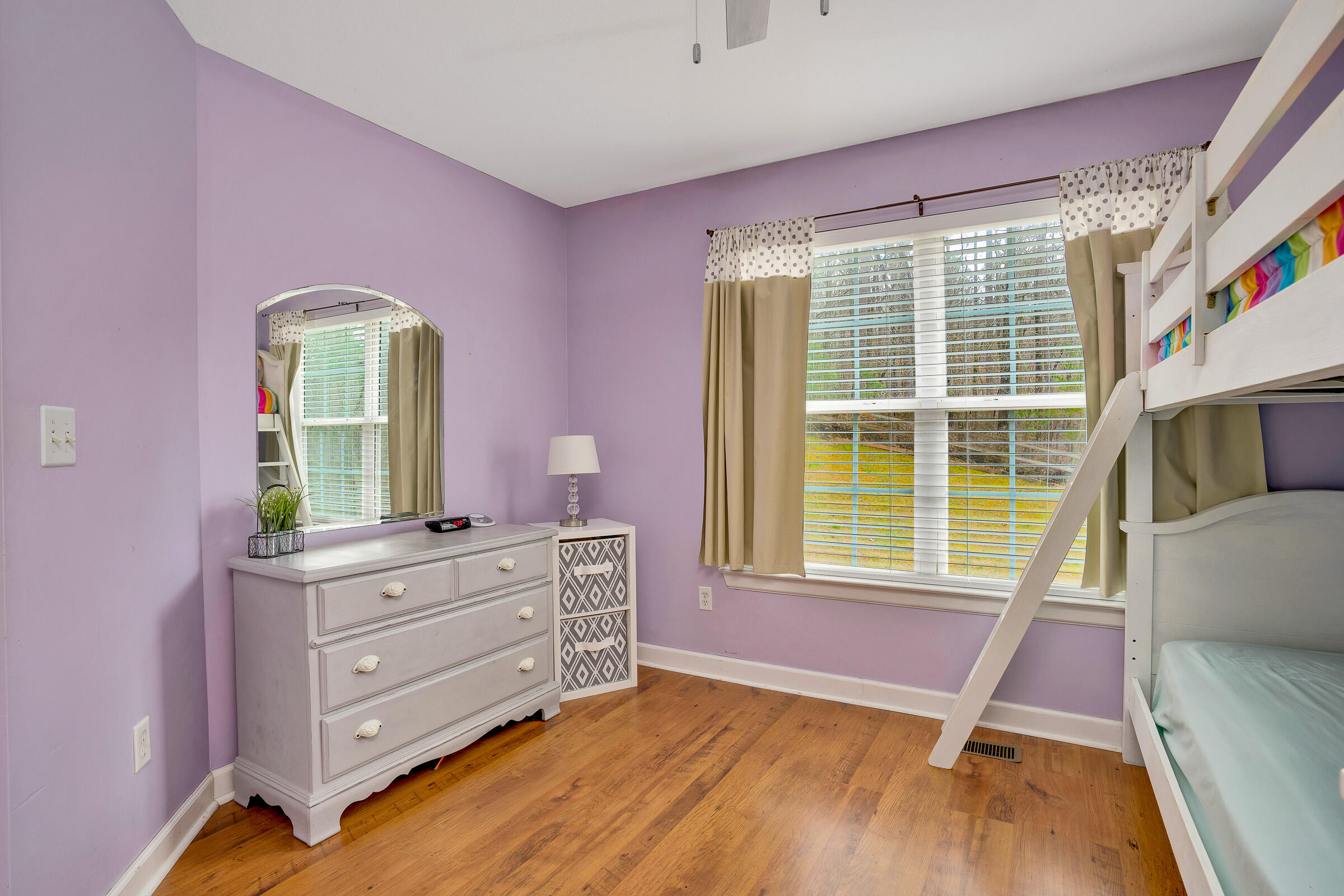 136 S Fox Run Circle