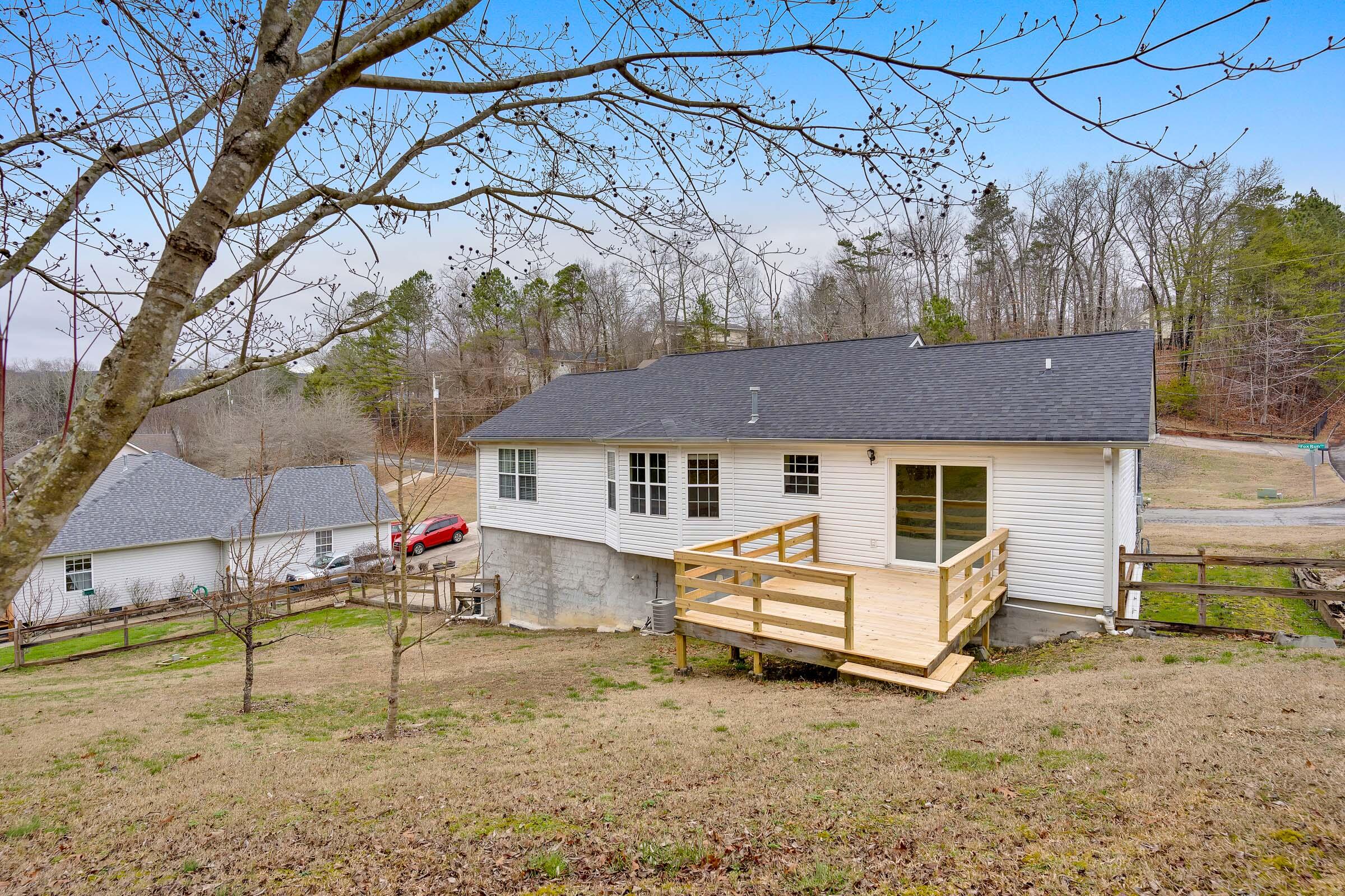 136 S Fox Run Circle