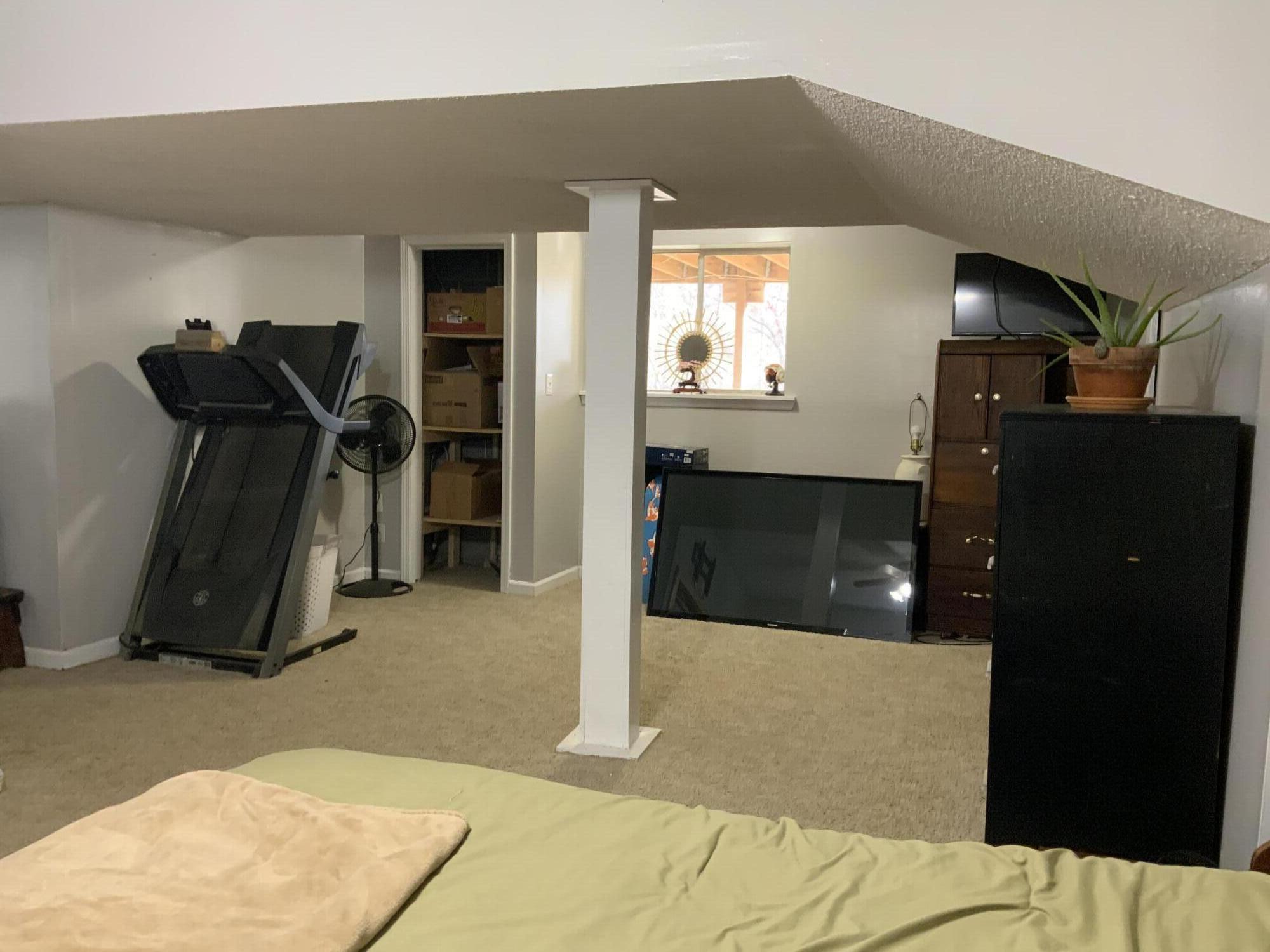 190 Laurelwood Circle