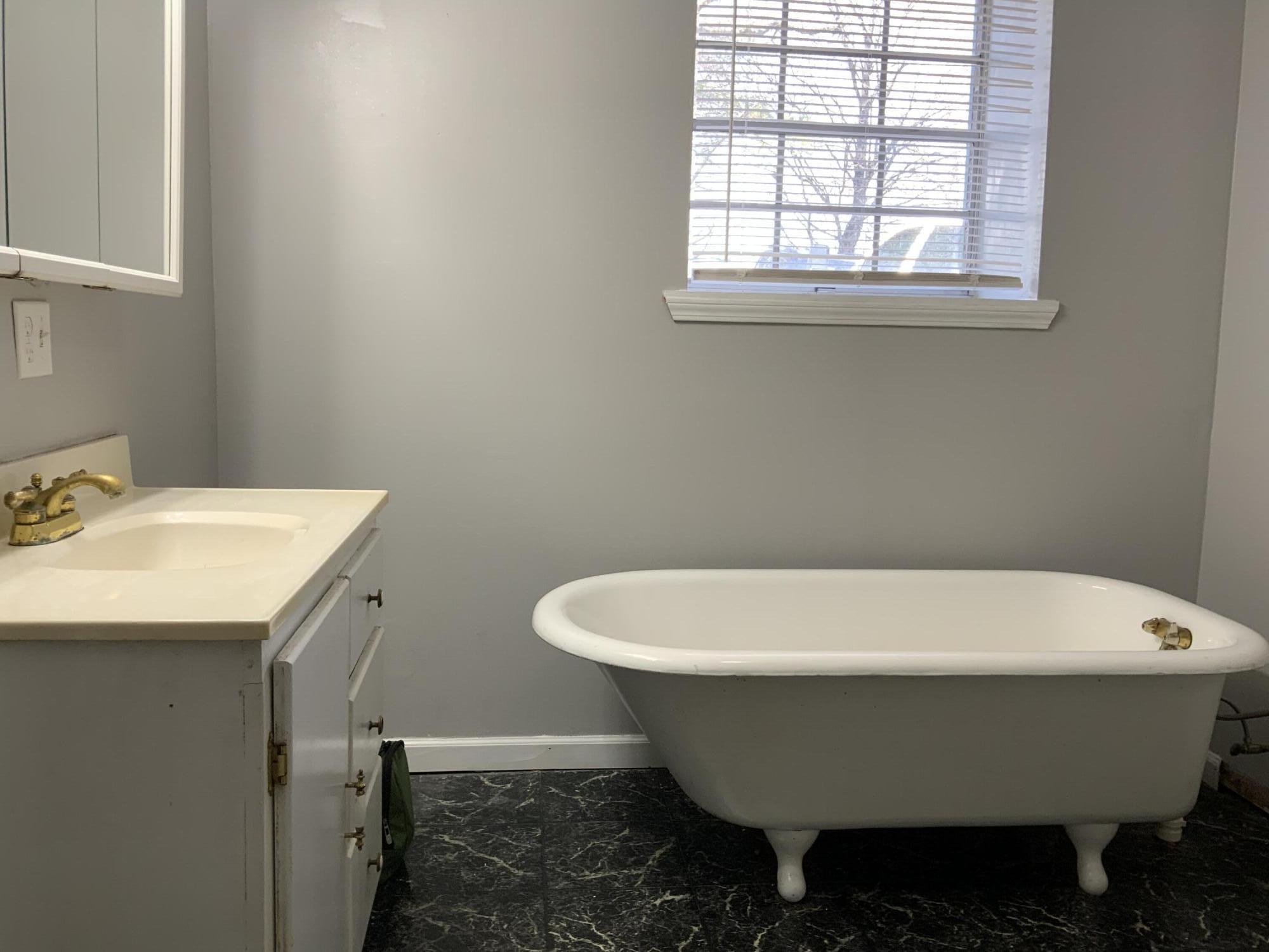 190 Laurelwood Circle