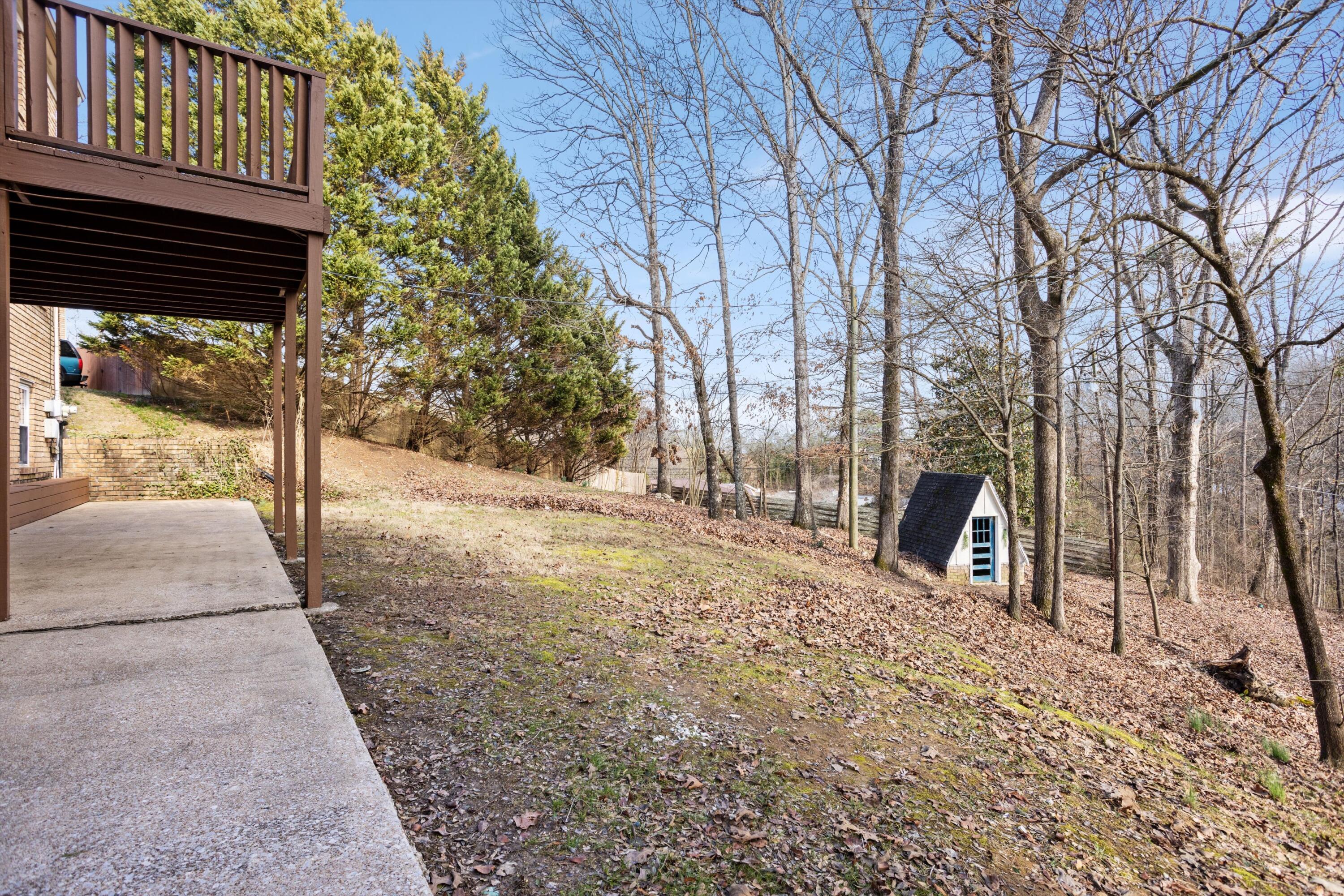 1804 Glen Oaks Terrace