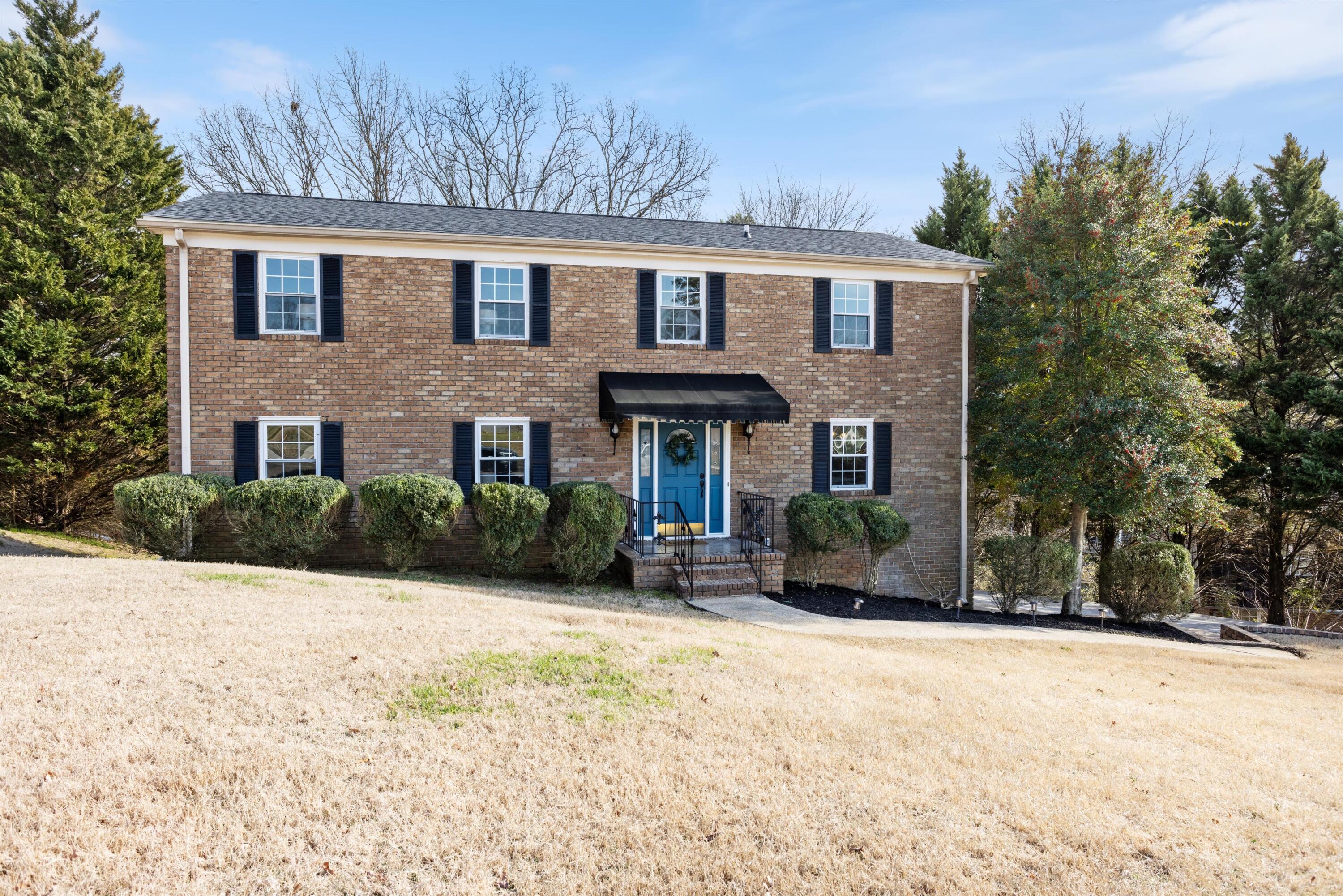 1804 Glen Oaks Terrace