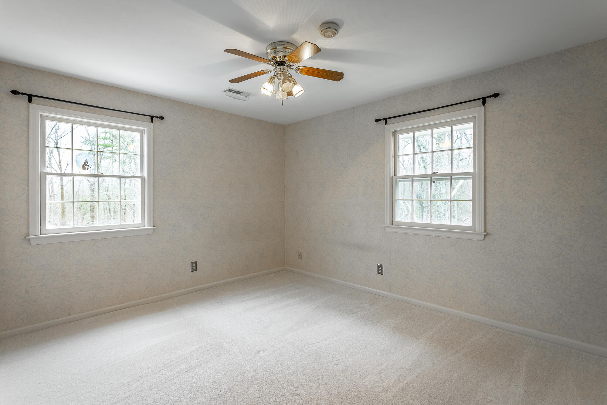 1058 Whippoorwill Drive