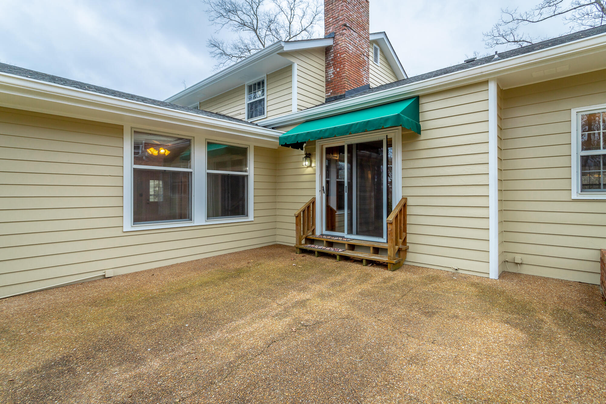 1058 Whippoorwill Drive