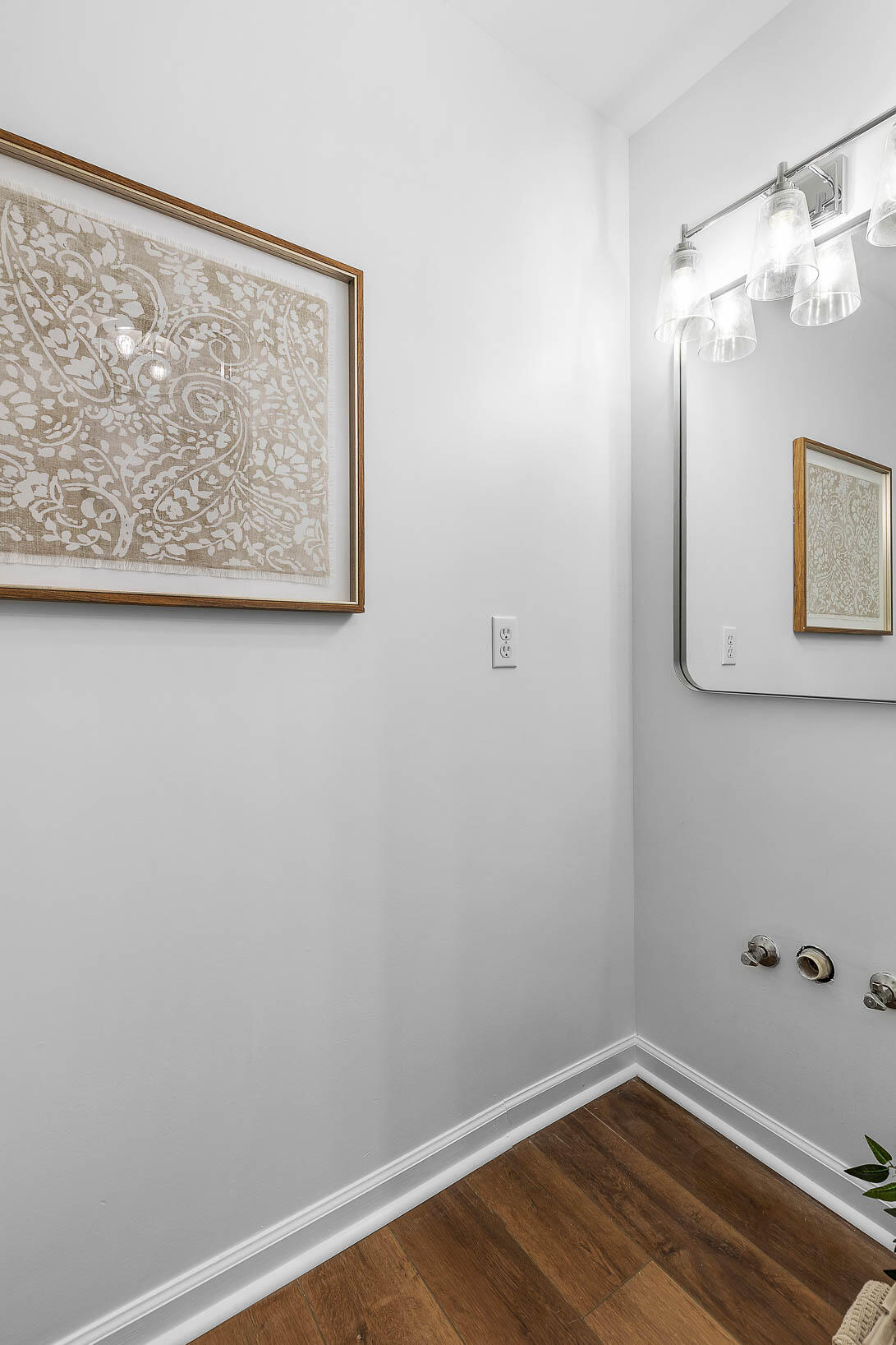2413 Royal Fern Trail