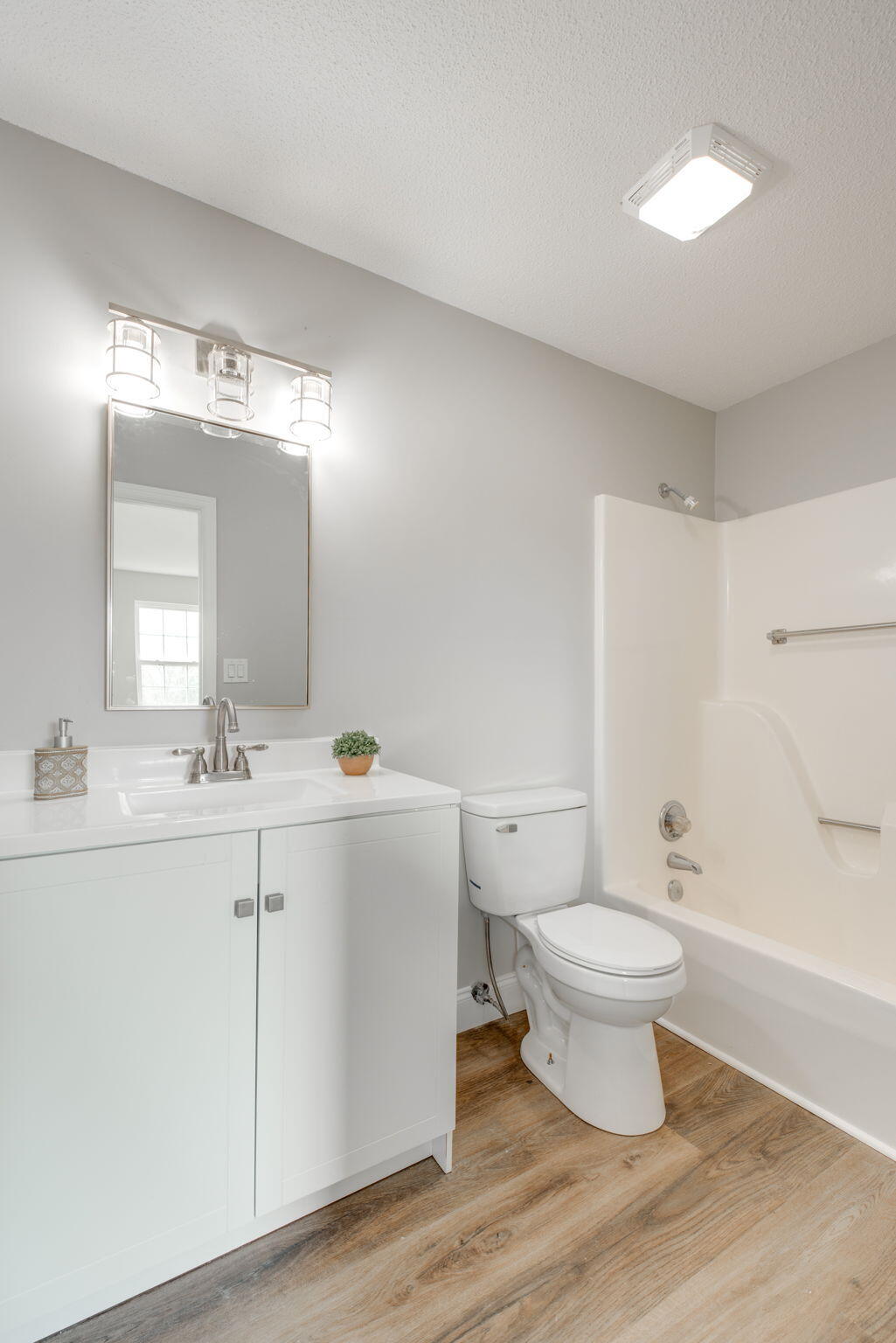 3127 Seminole Crest Lane