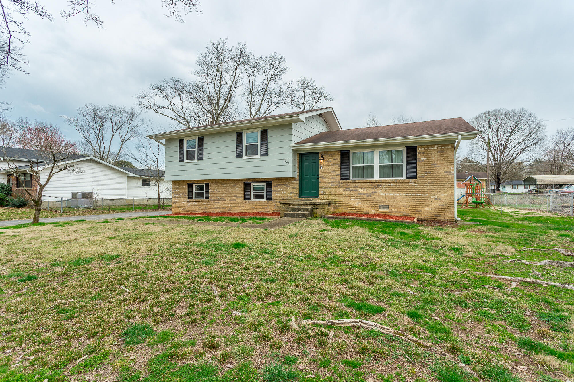 1306 Scout Road